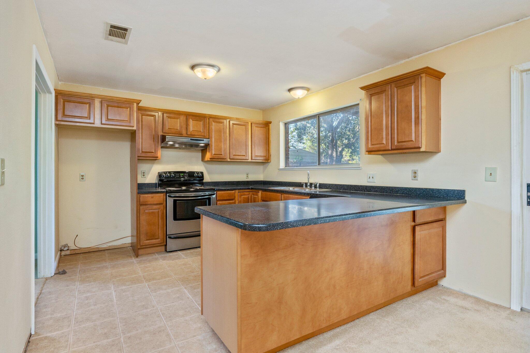 PALM ESTATES UNIT 3 - Residential