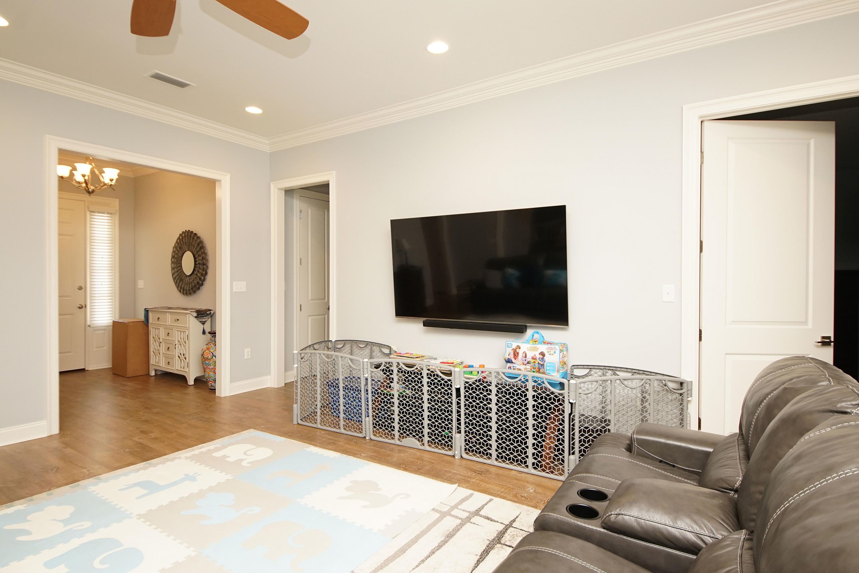 MAGNOLIA WOODS PHASE III - Residential Lease