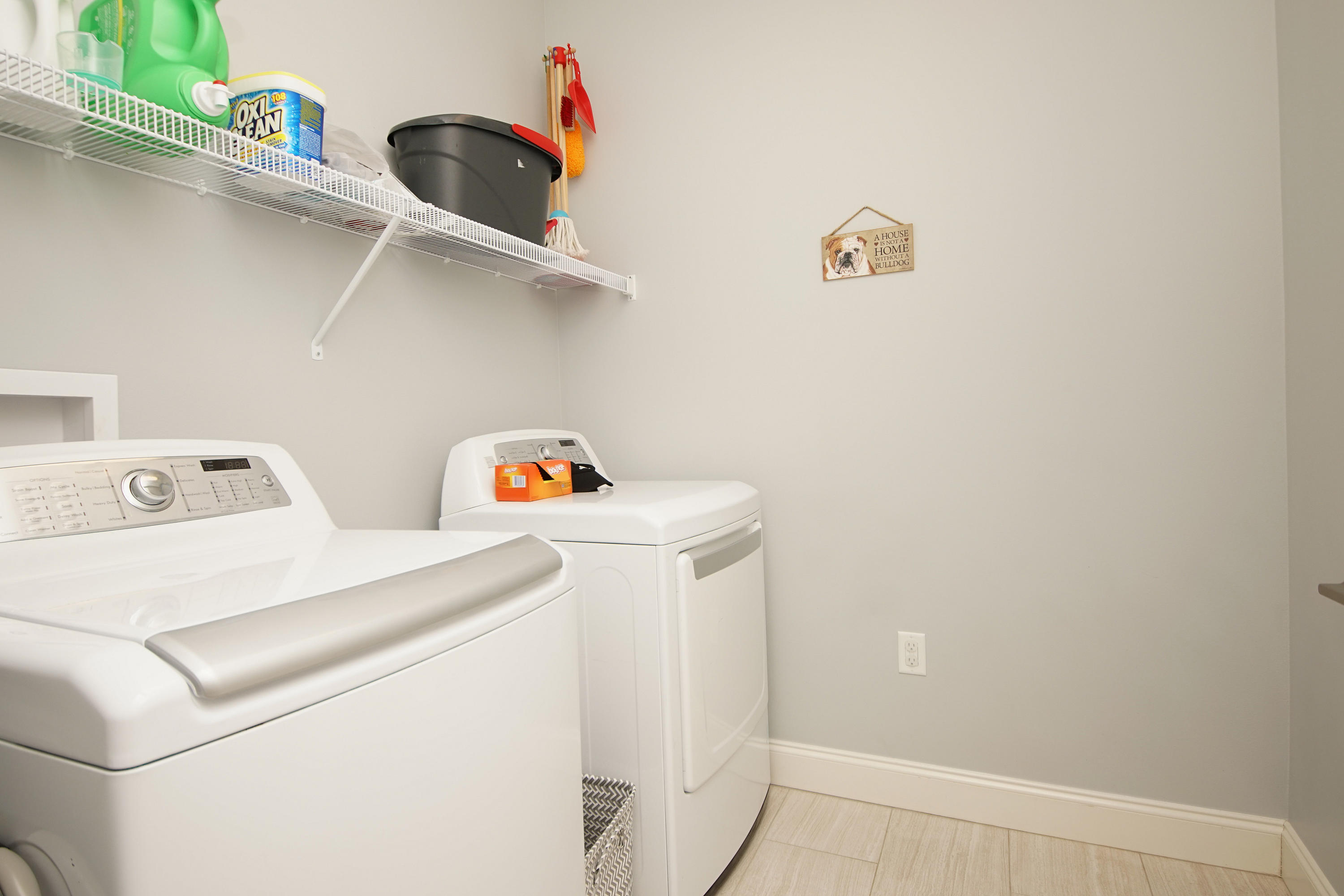 MAGNOLIA WOODS PHASE III - Residential Lease