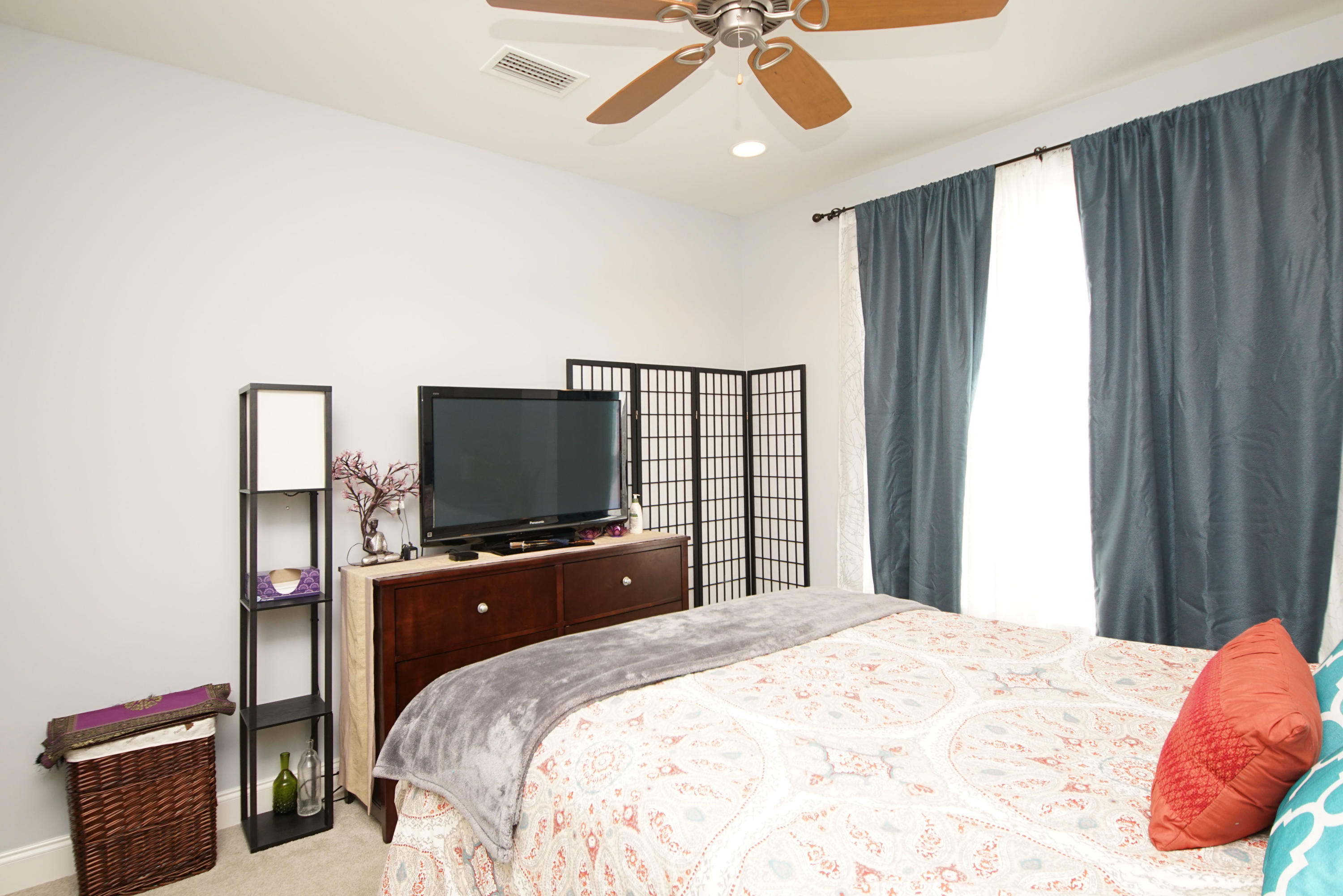 MAGNOLIA WOODS PHASE III - Residential Lease