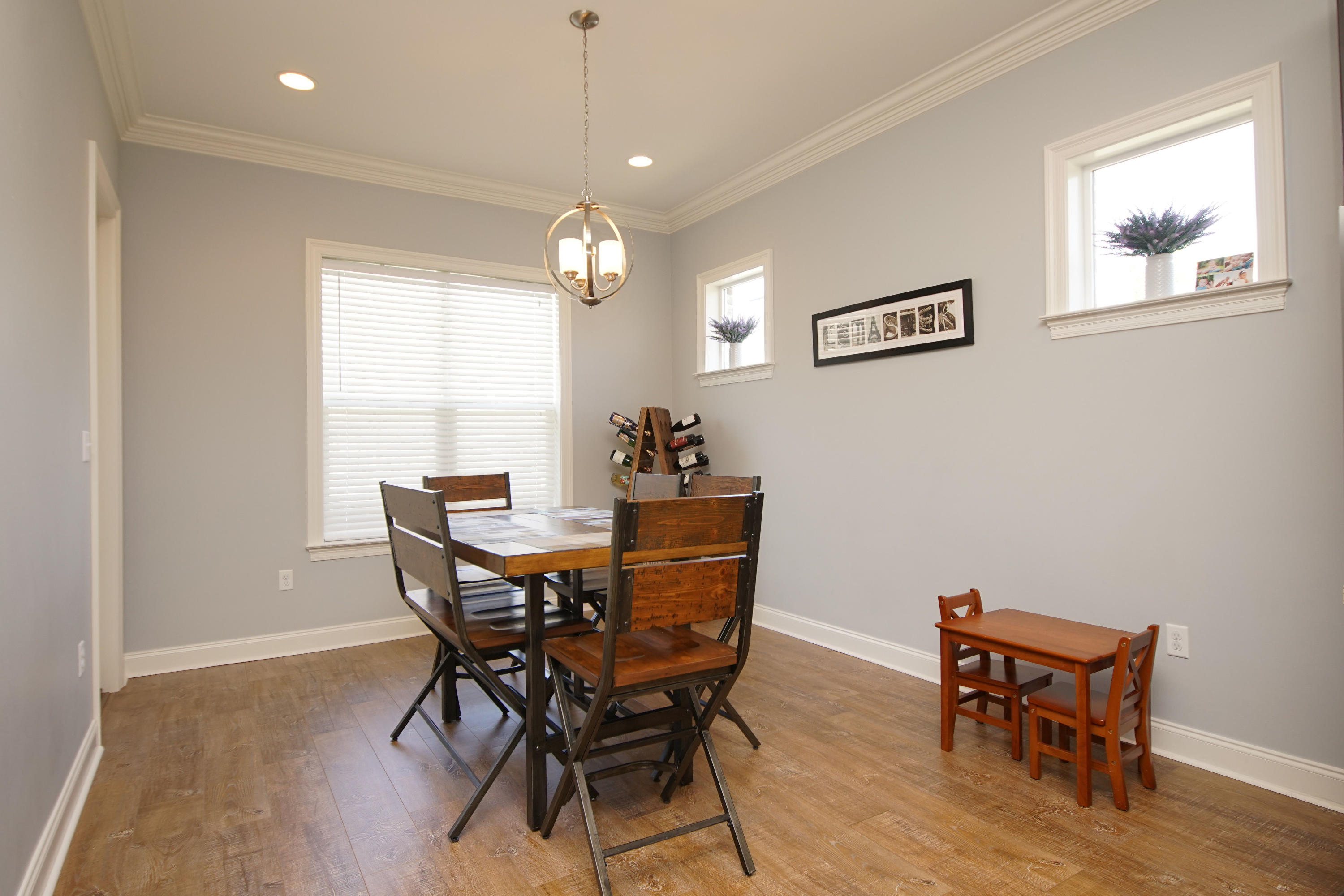 MAGNOLIA WOODS PHASE III - Residential Lease