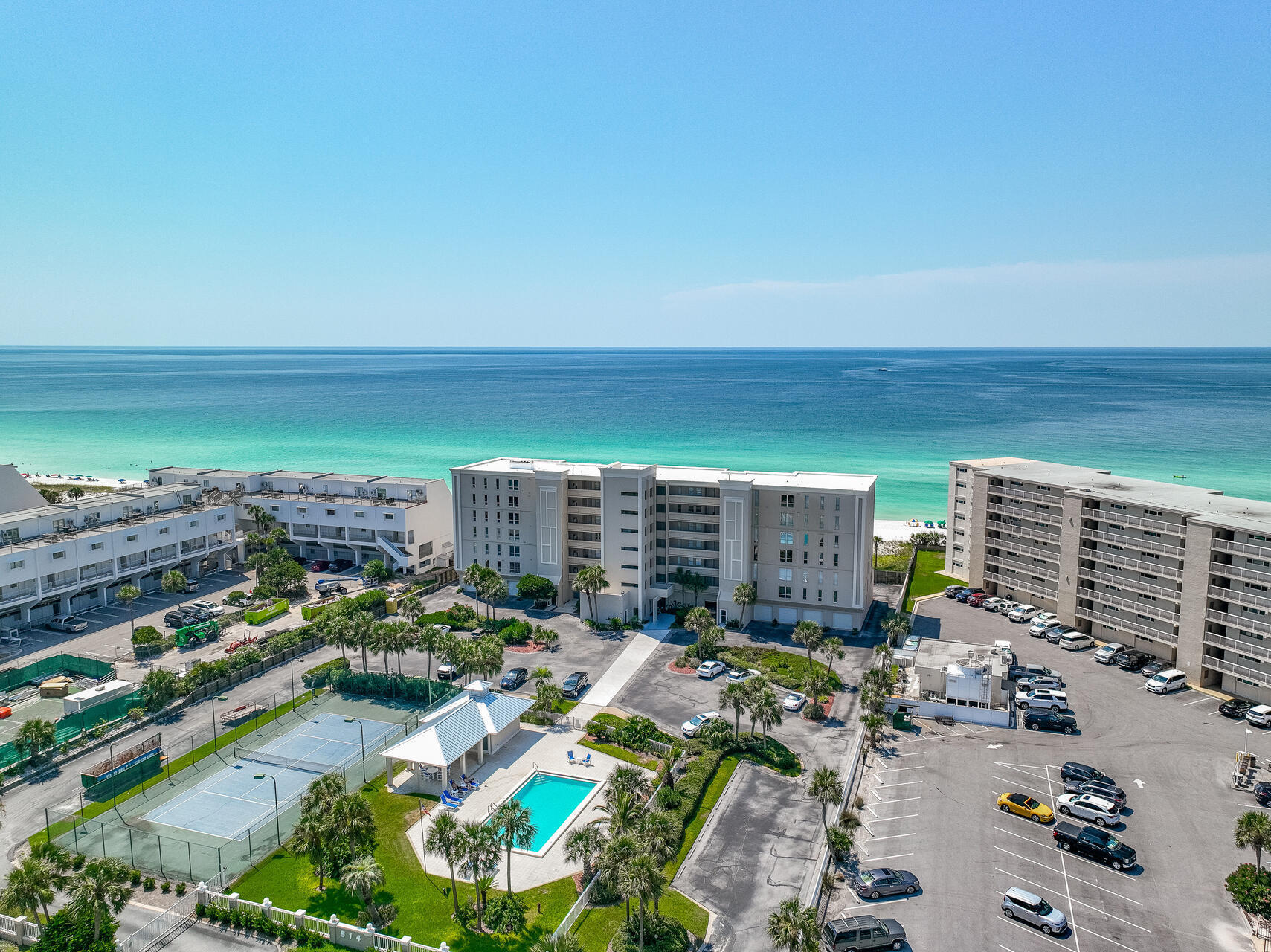 GULFSHORE CONDO - Residential