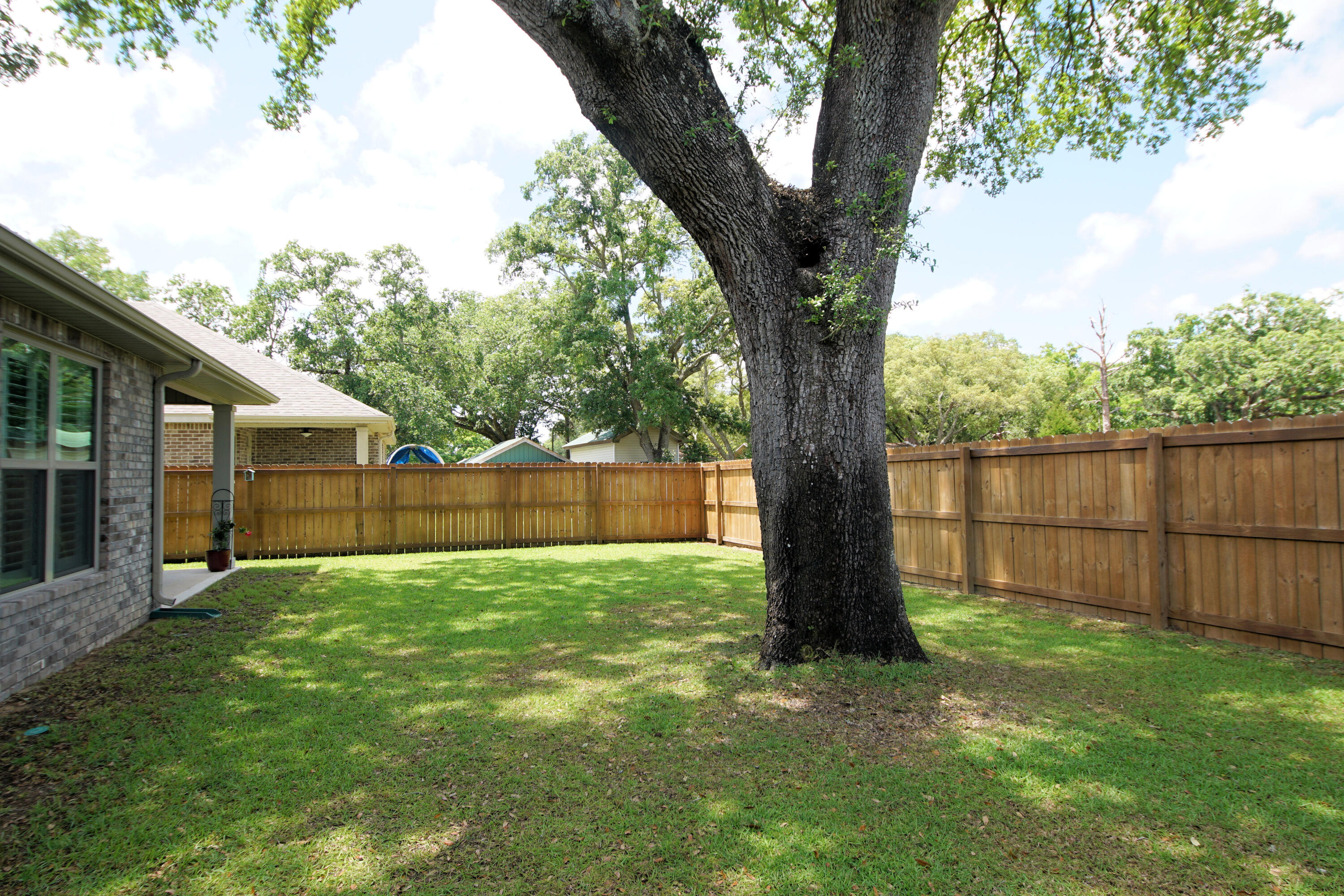 BRYNLEE CROSSING - Residential