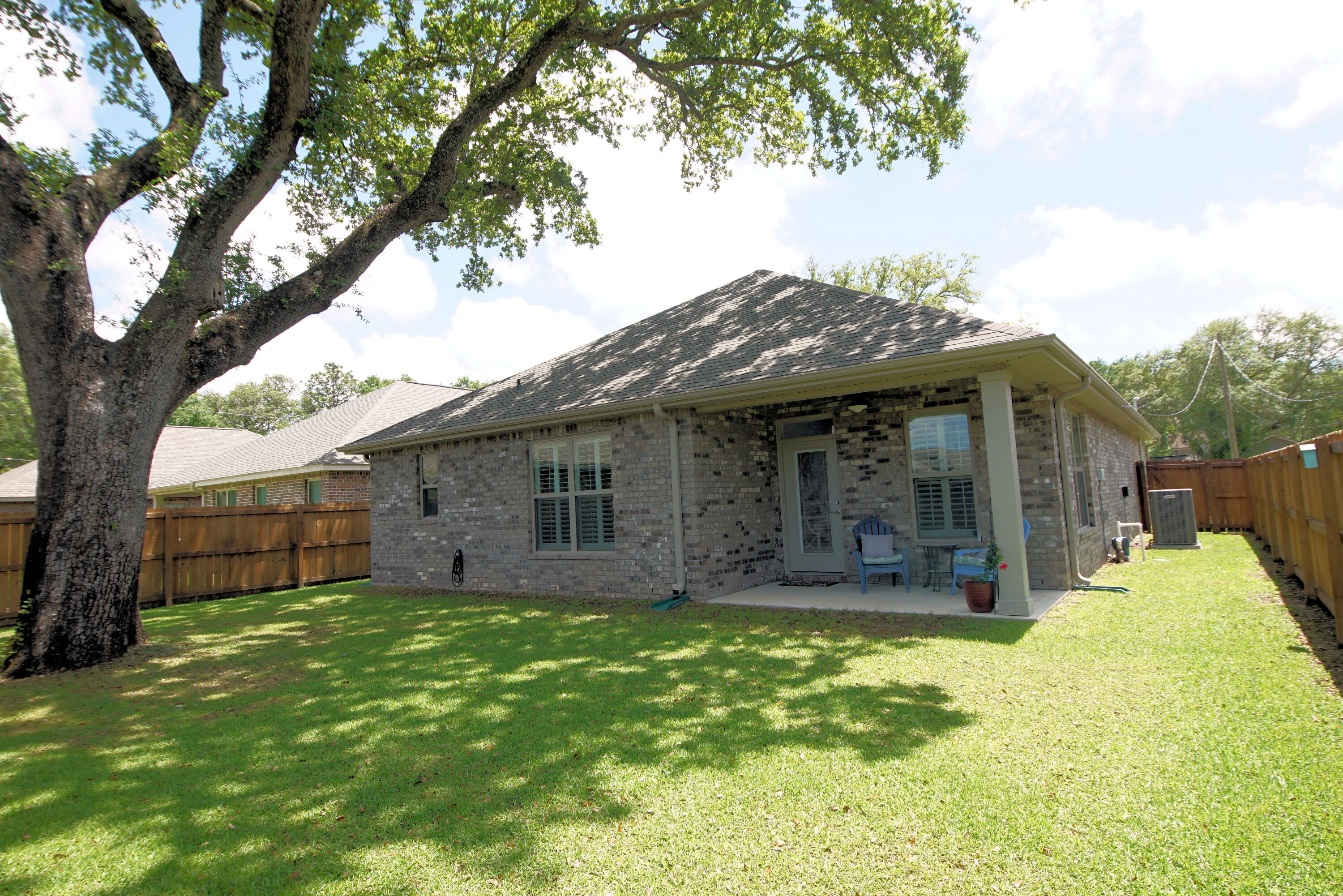 BRYNLEE CROSSING - Residential