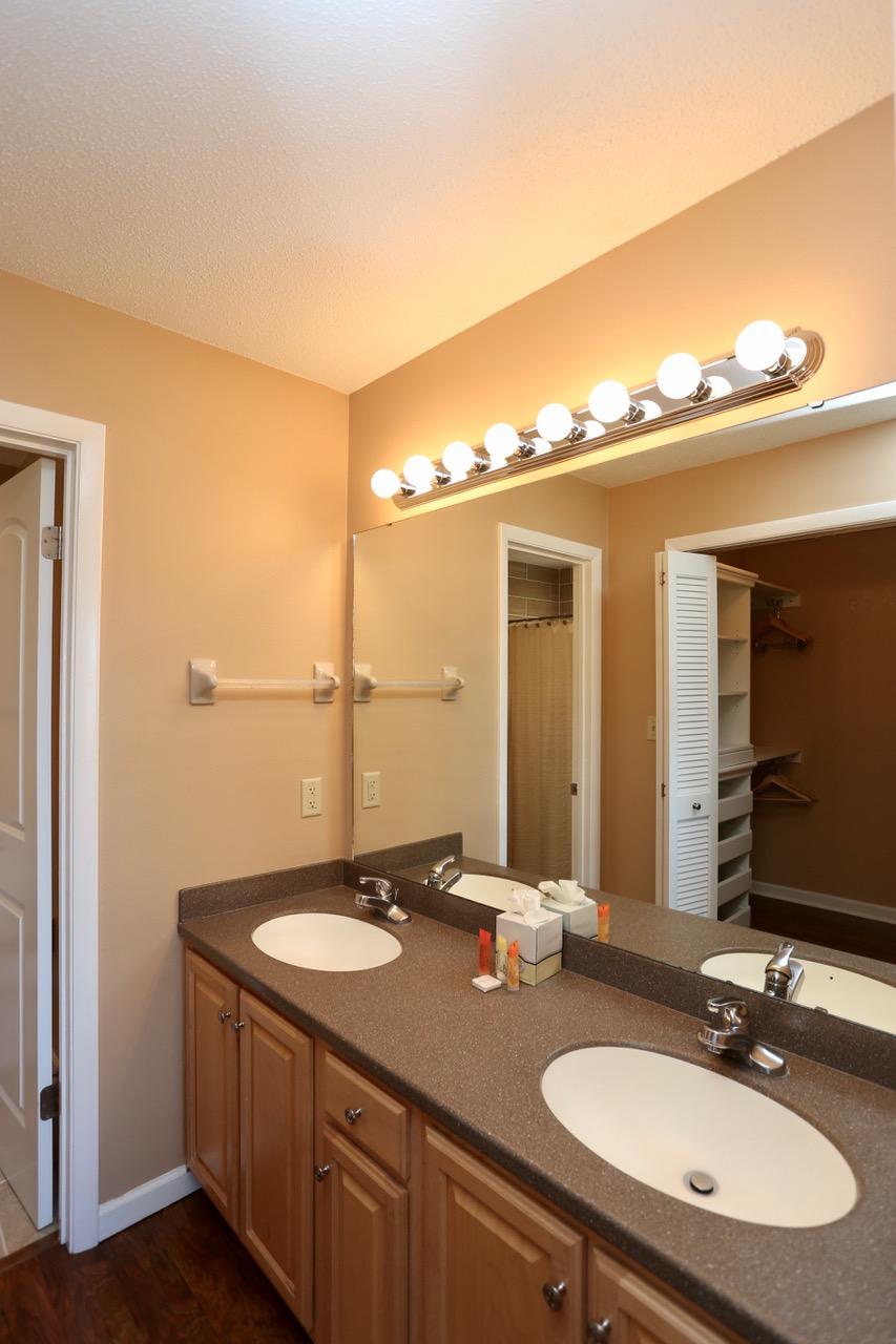 HERON WALK - Residential