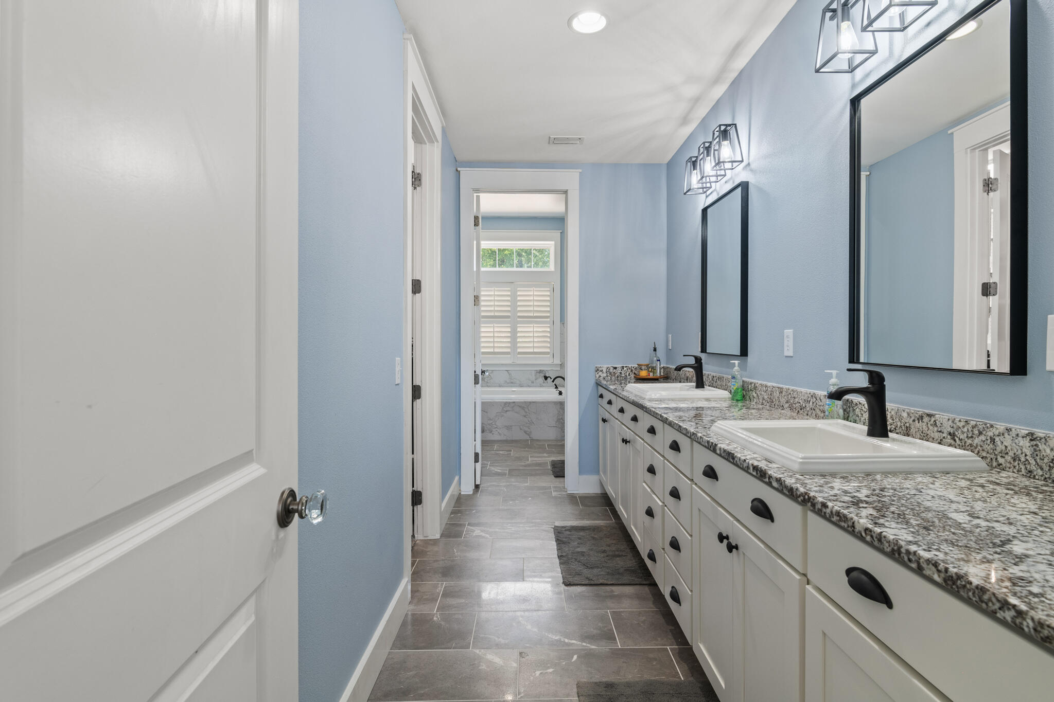 INDIAN CREEK S/D - Residential