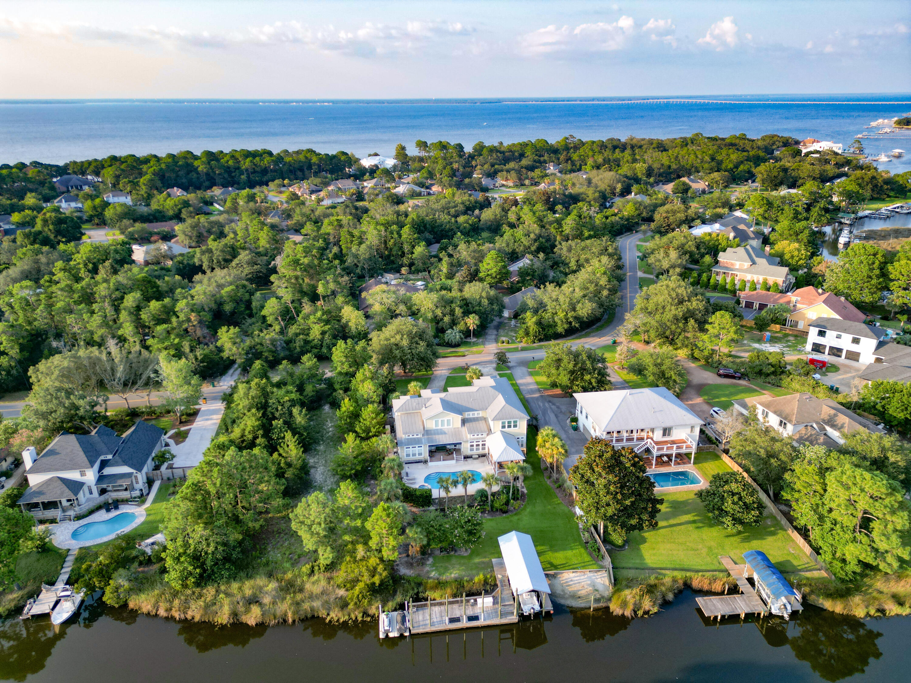 INDIAN CREEK S/D - Residential
