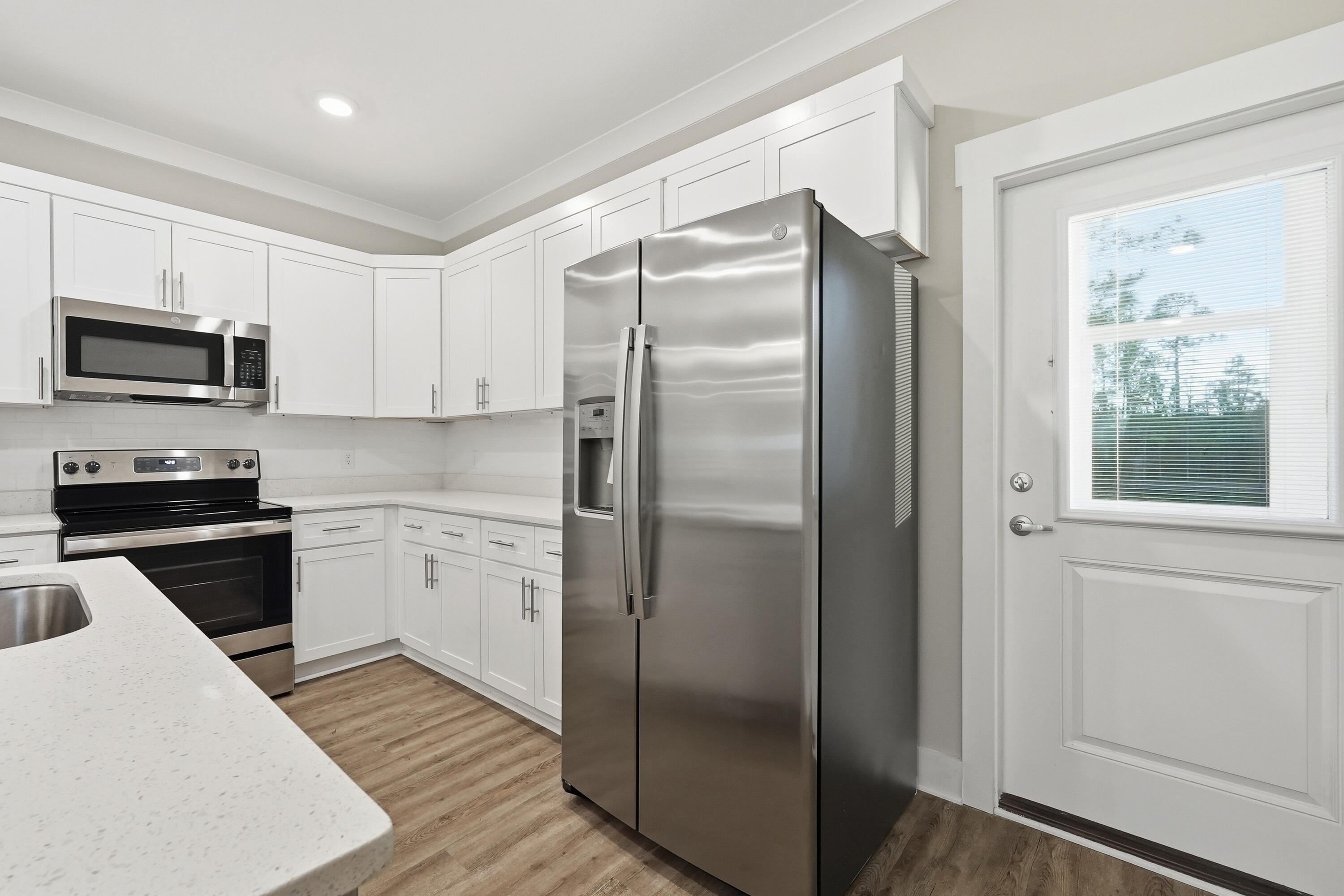 VERANDAS OF FREEPORT, THE - Residential Lease