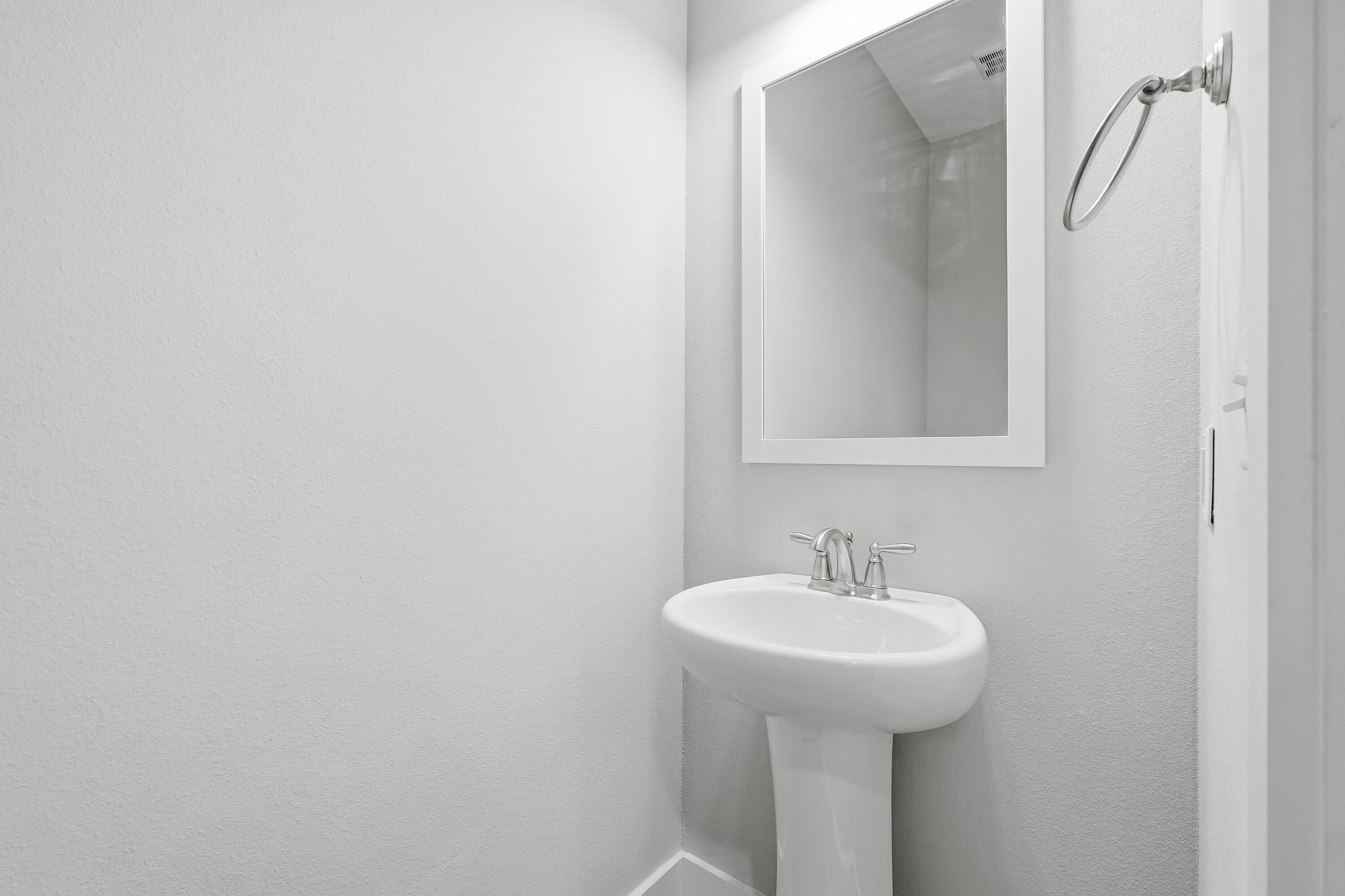 VERANDAS OF FREEPORT, THE - Residential Lease