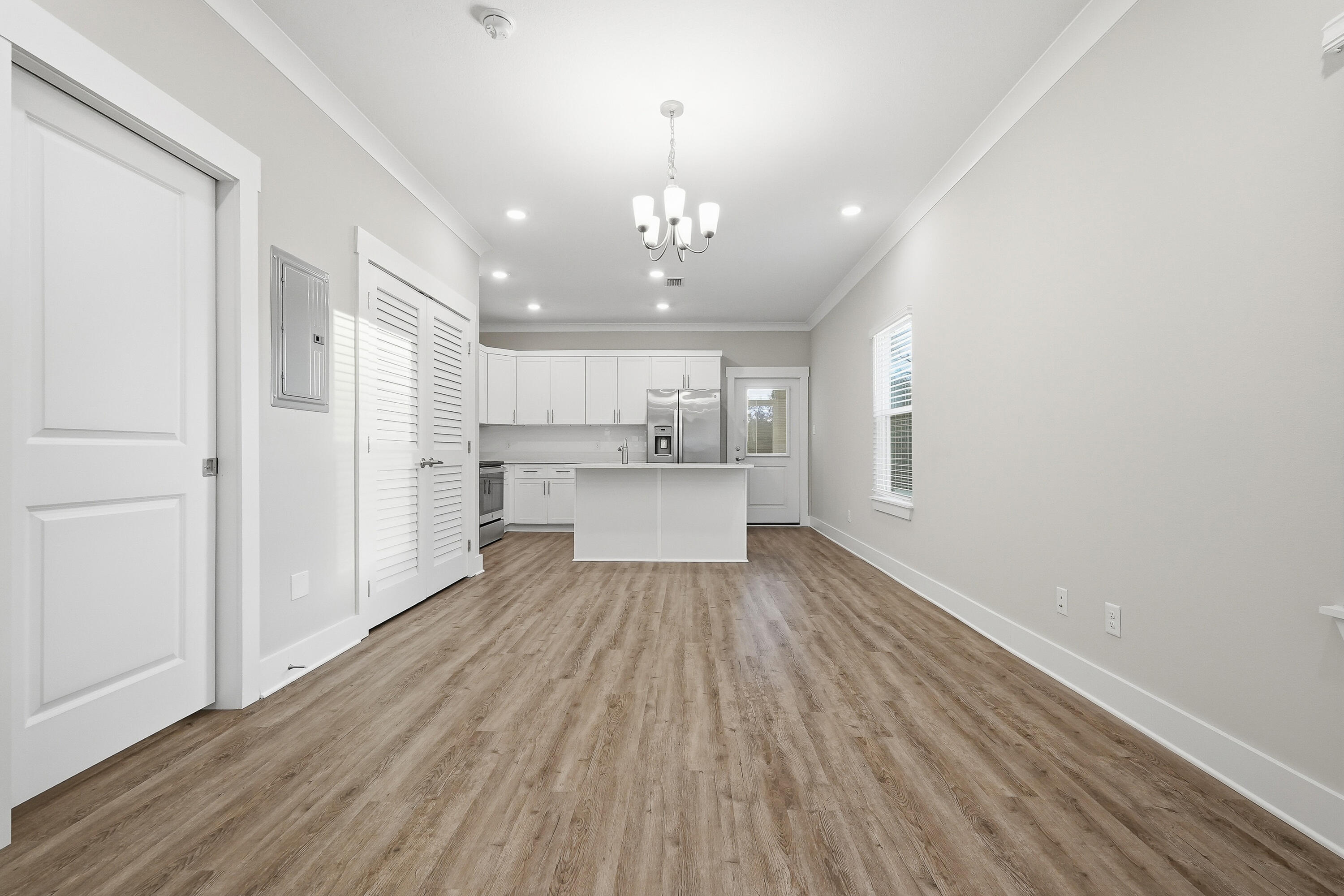 VERANDAS OF FREEPORT, THE - Residential Lease