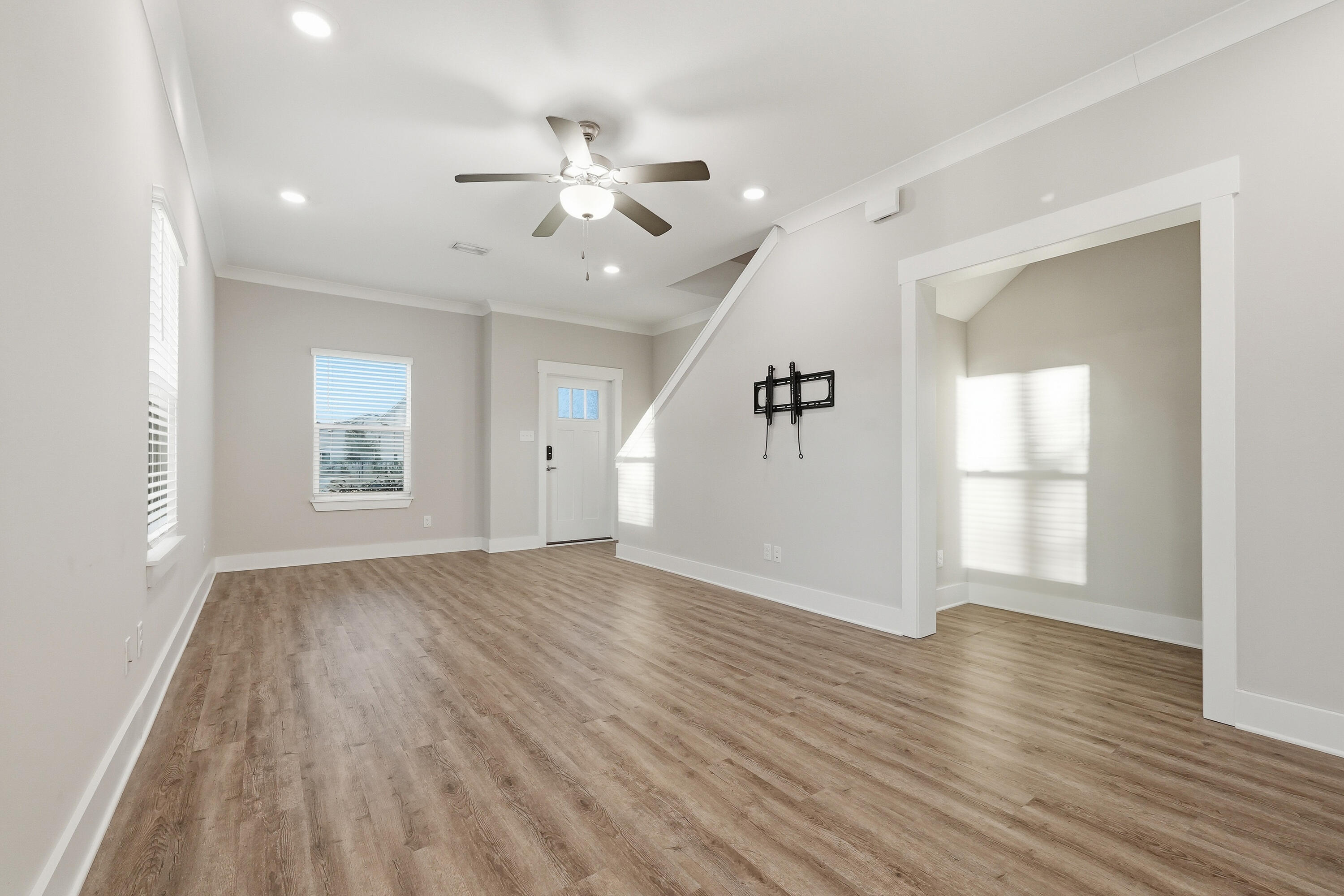 VERANDAS OF FREEPORT, THE - Residential Lease