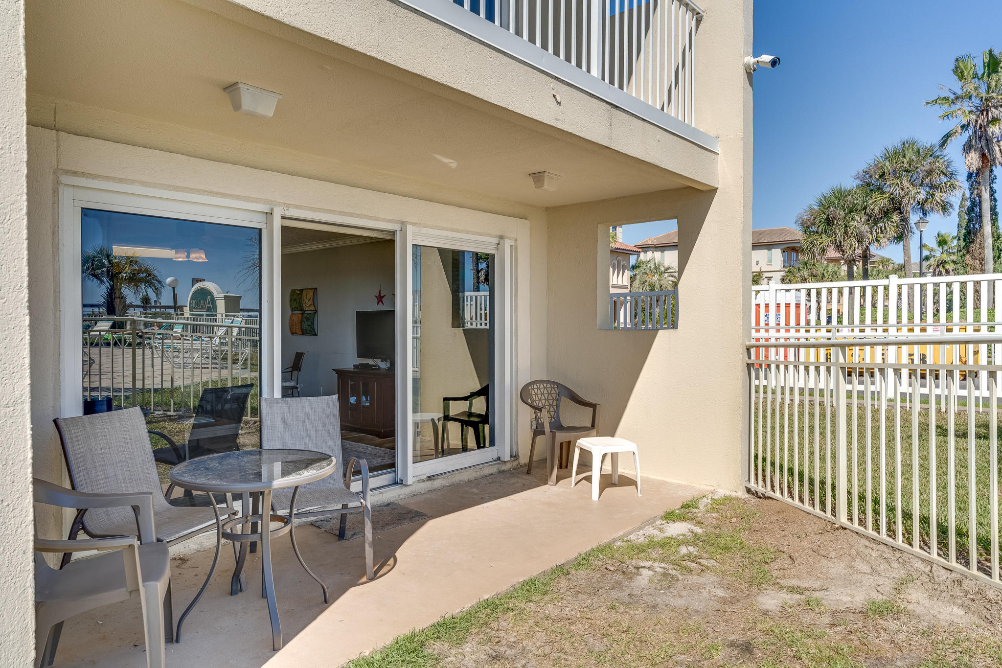 Maravilla - Residential