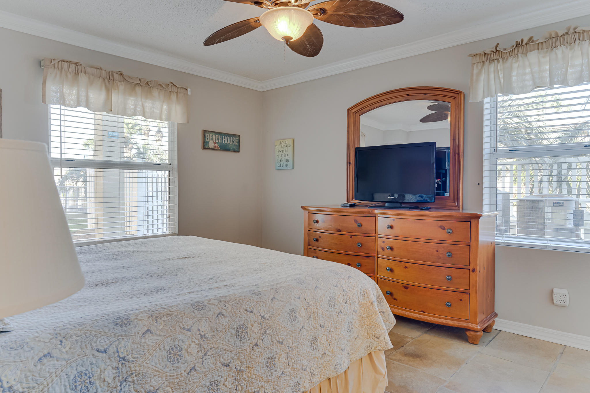 Maravilla - Residential