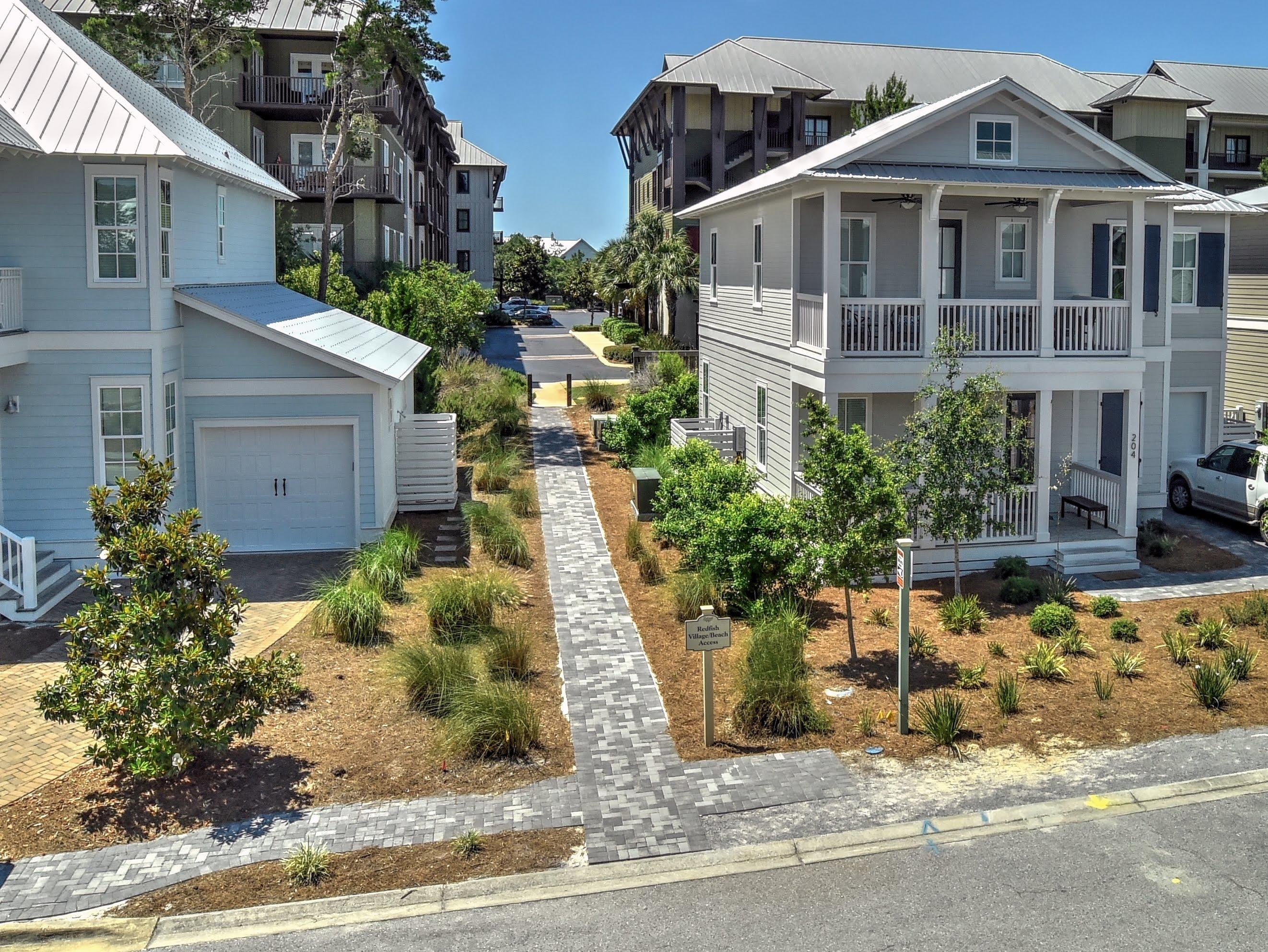 LAKESIDE AT BLUE MOUNTAIN BEACH - Residential