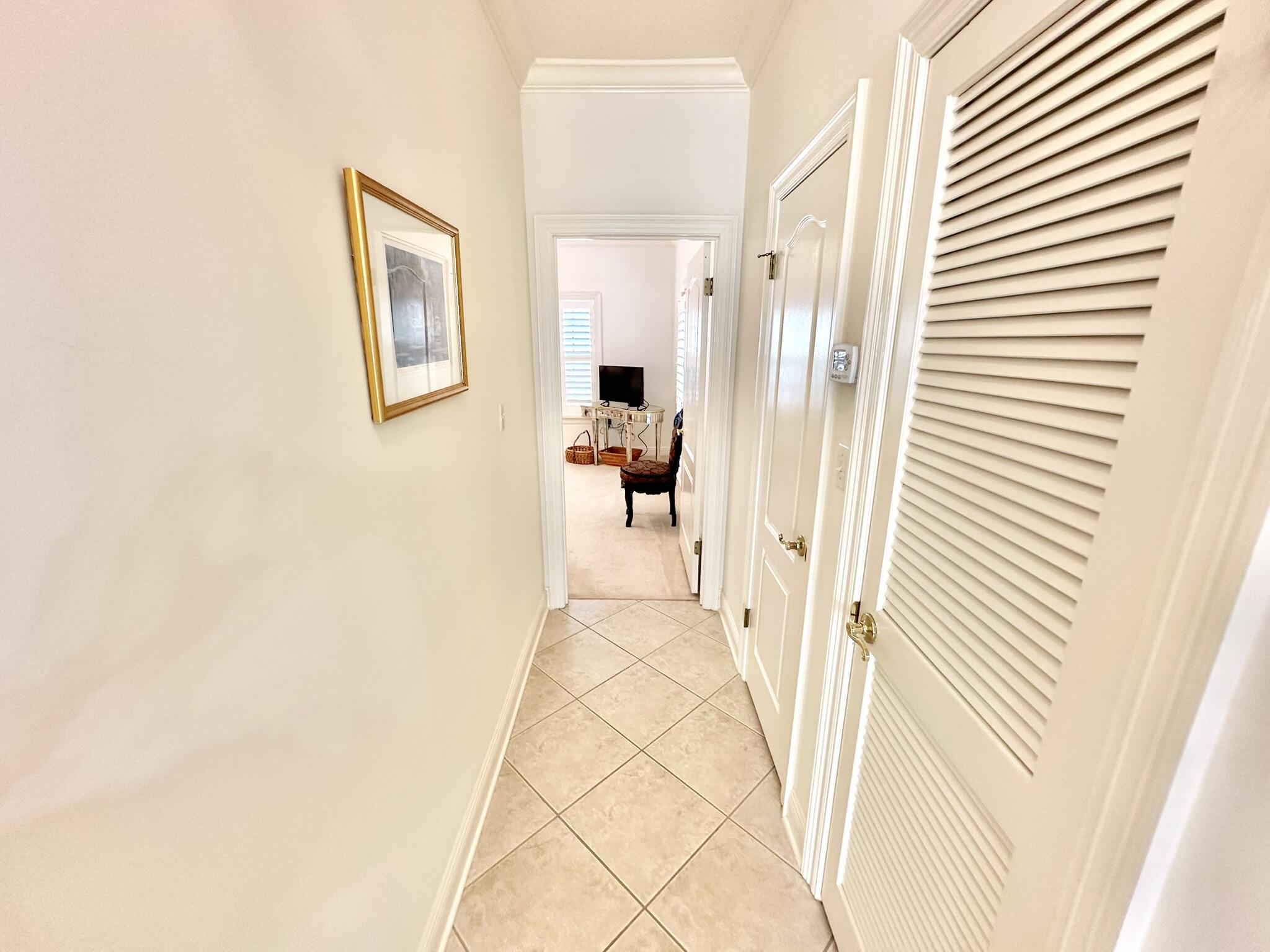 BAYTOWNE AVE EAST - Residential