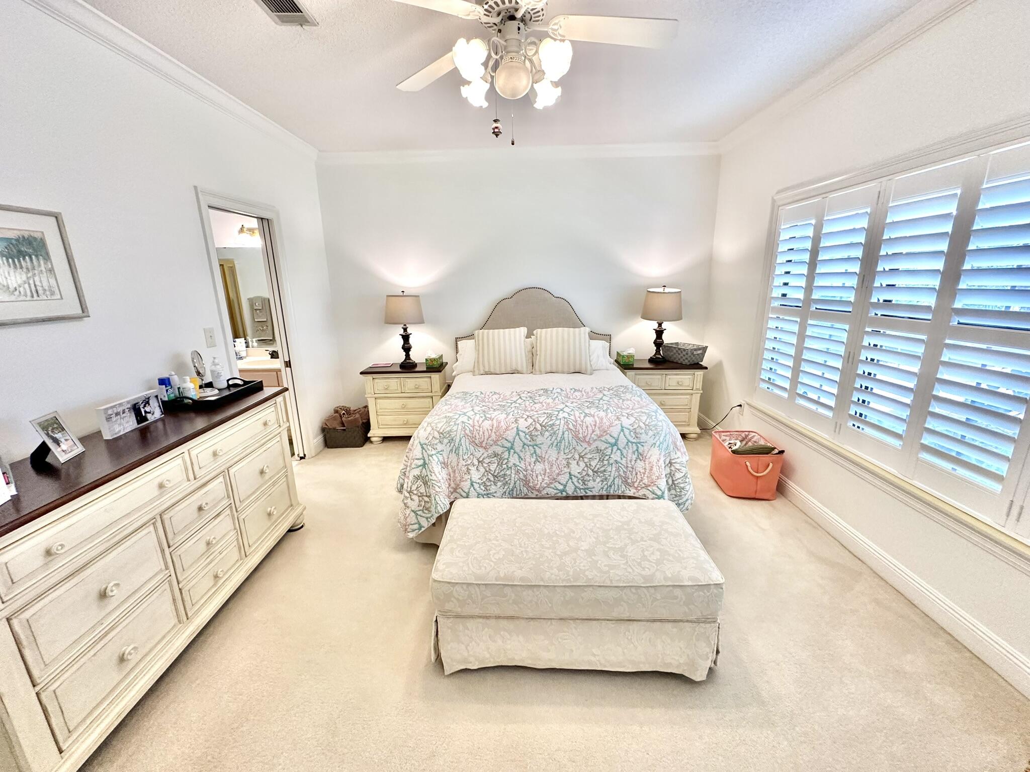 BAYTOWNE AVE EAST - Residential