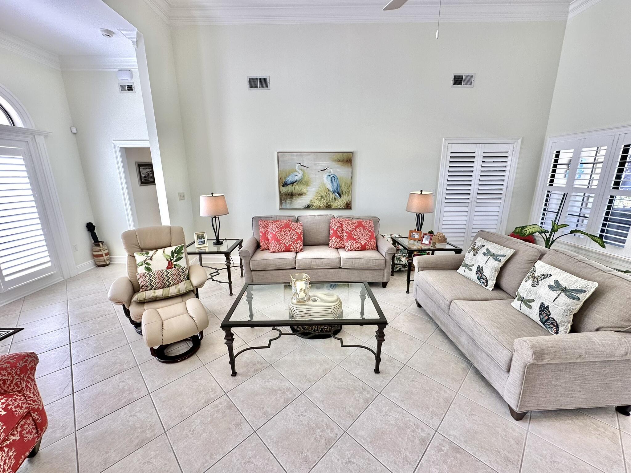 BAYTOWNE AVE EAST - Residential