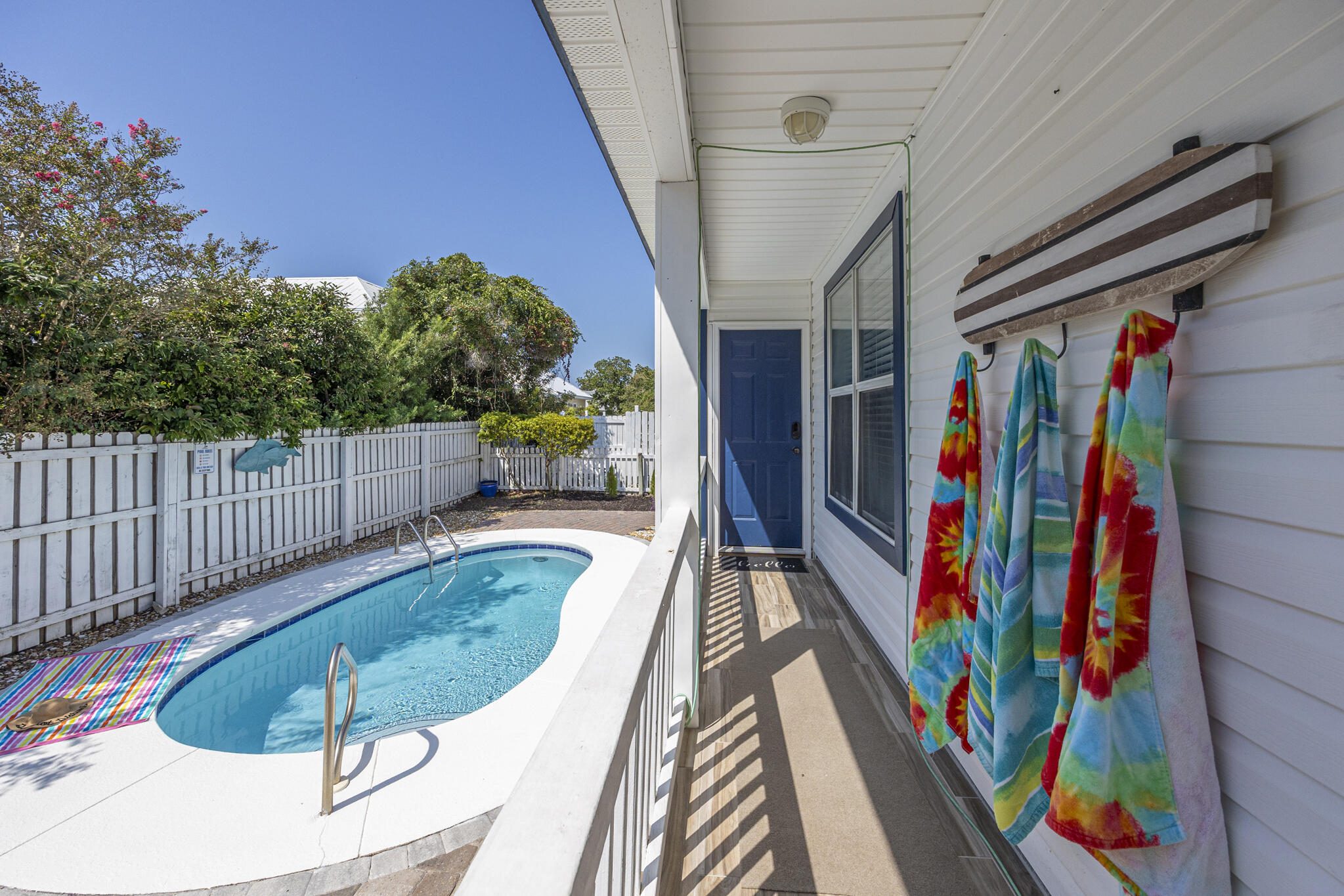 CRYSTAL BEACH COTTAGES PH 2 - Residential