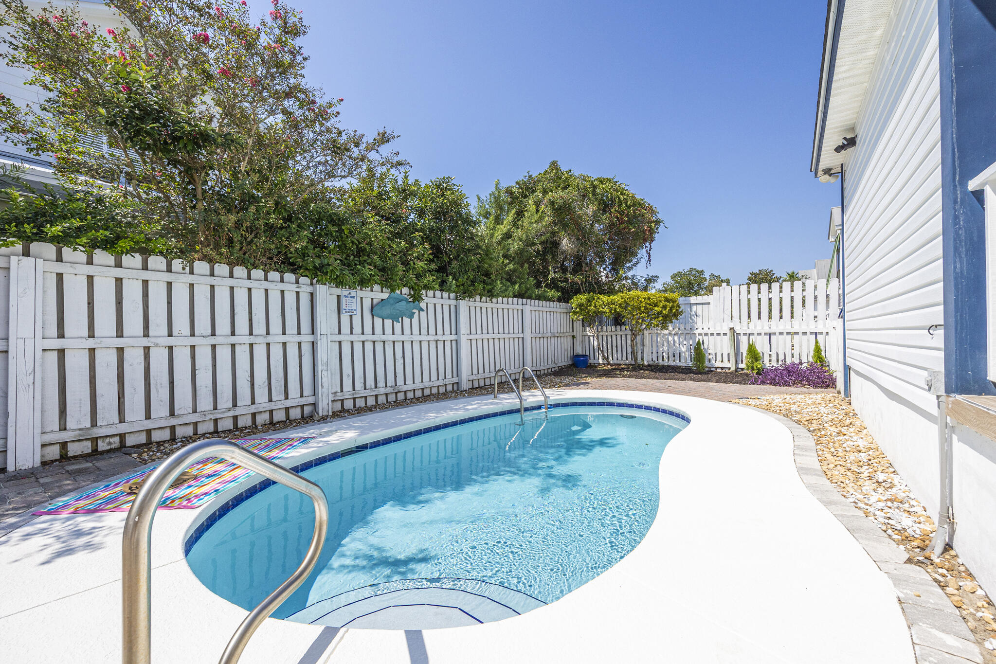 CRYSTAL BEACH COTTAGES PH 2 - Residential