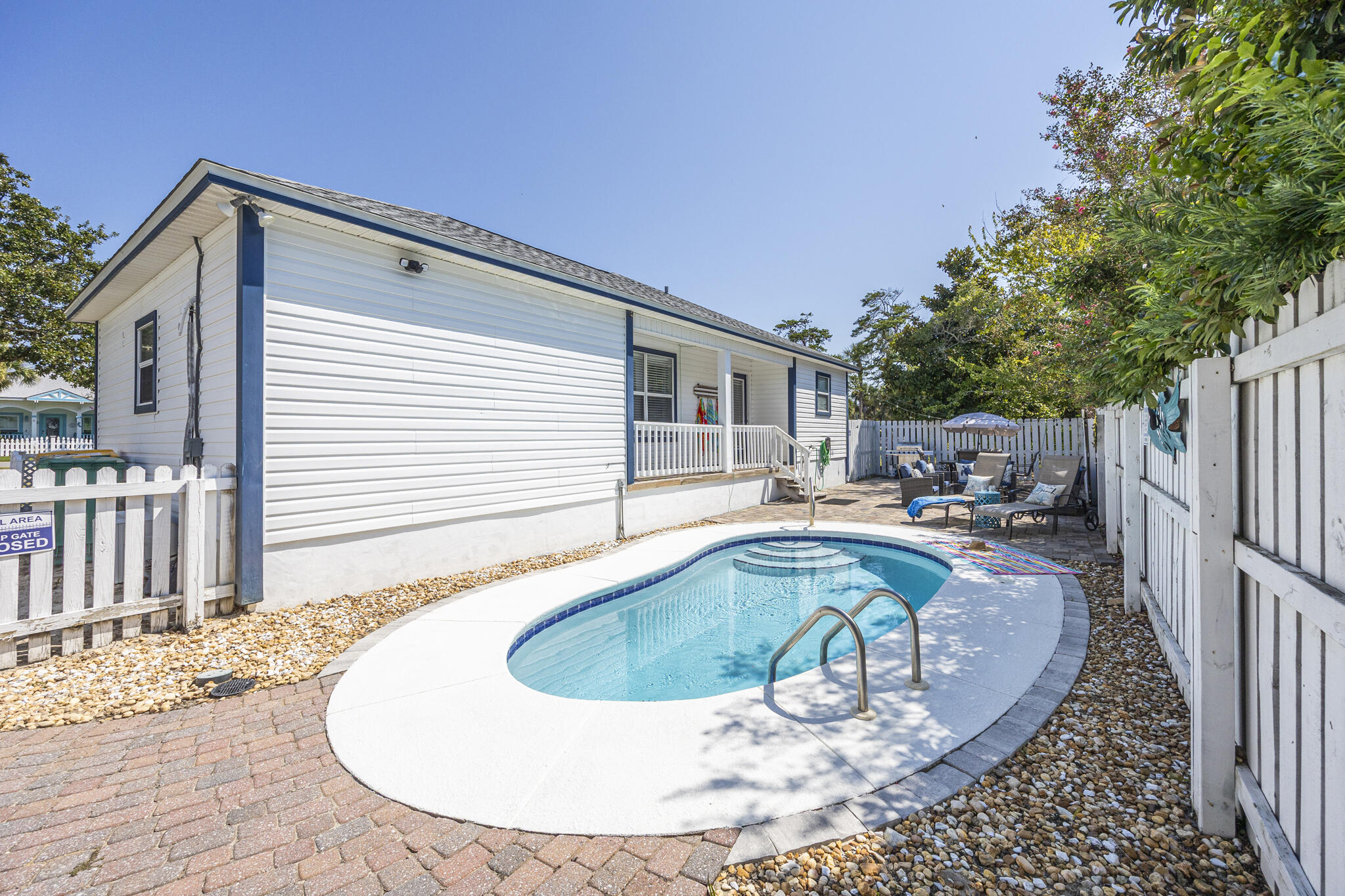 CRYSTAL BEACH COTTAGES PH 2 - Residential