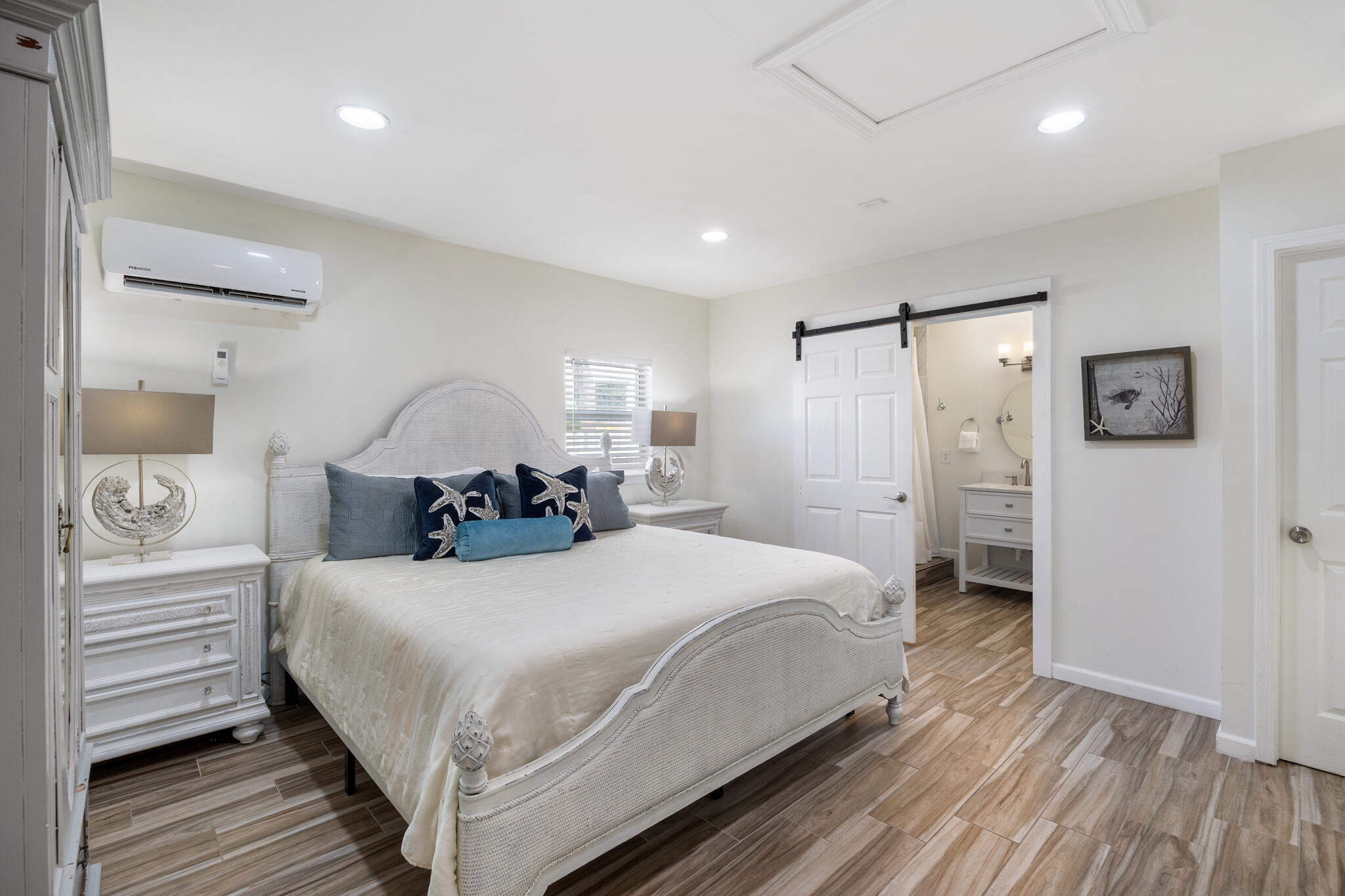 CRYSTAL BEACH COTTAGES PH 2 - Residential