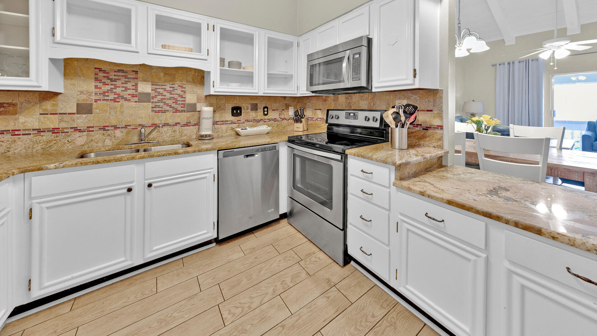 CHATEAU LA MER CONDO - Residential