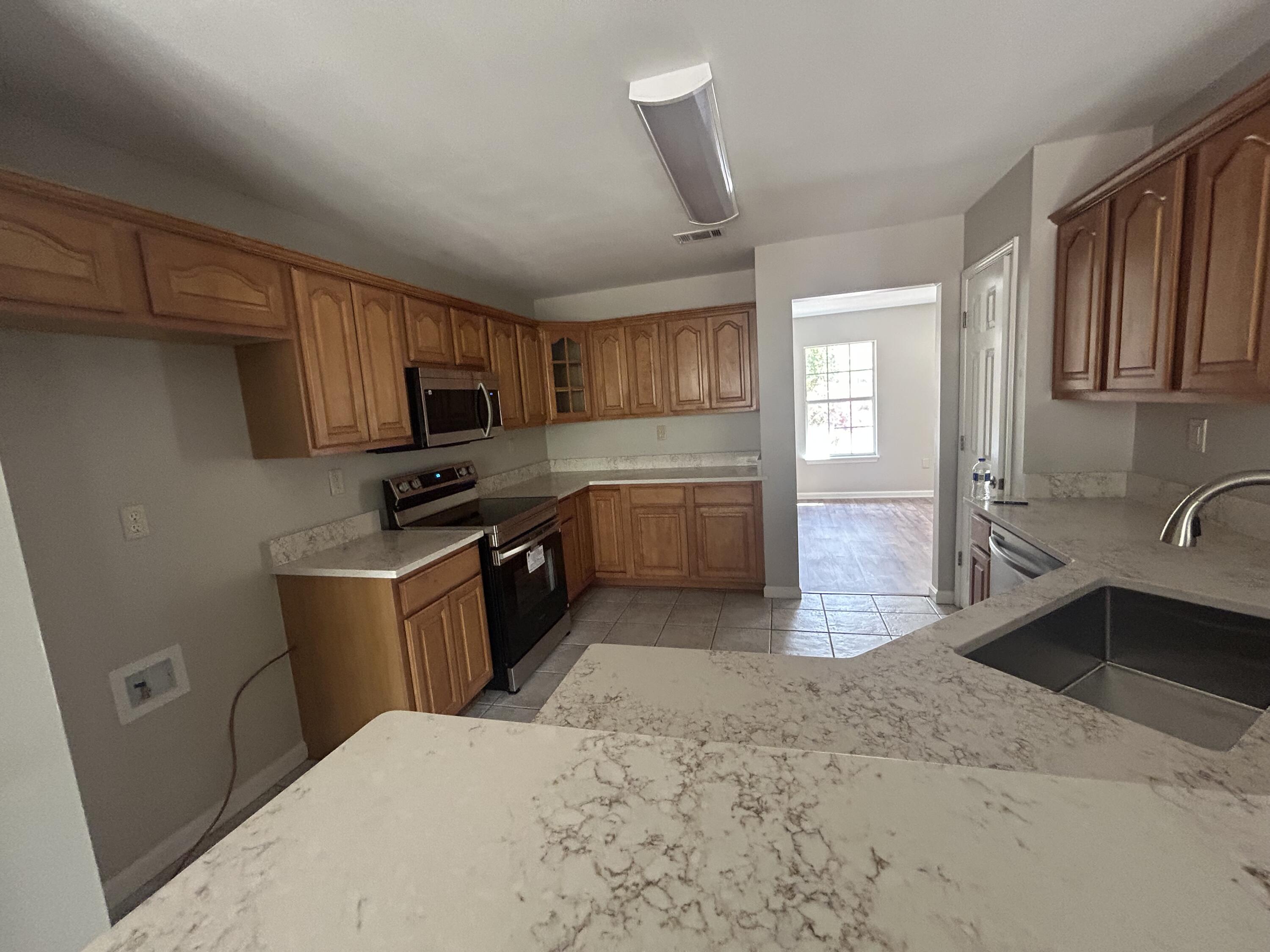 MILL CREEK ESTATES - Residential