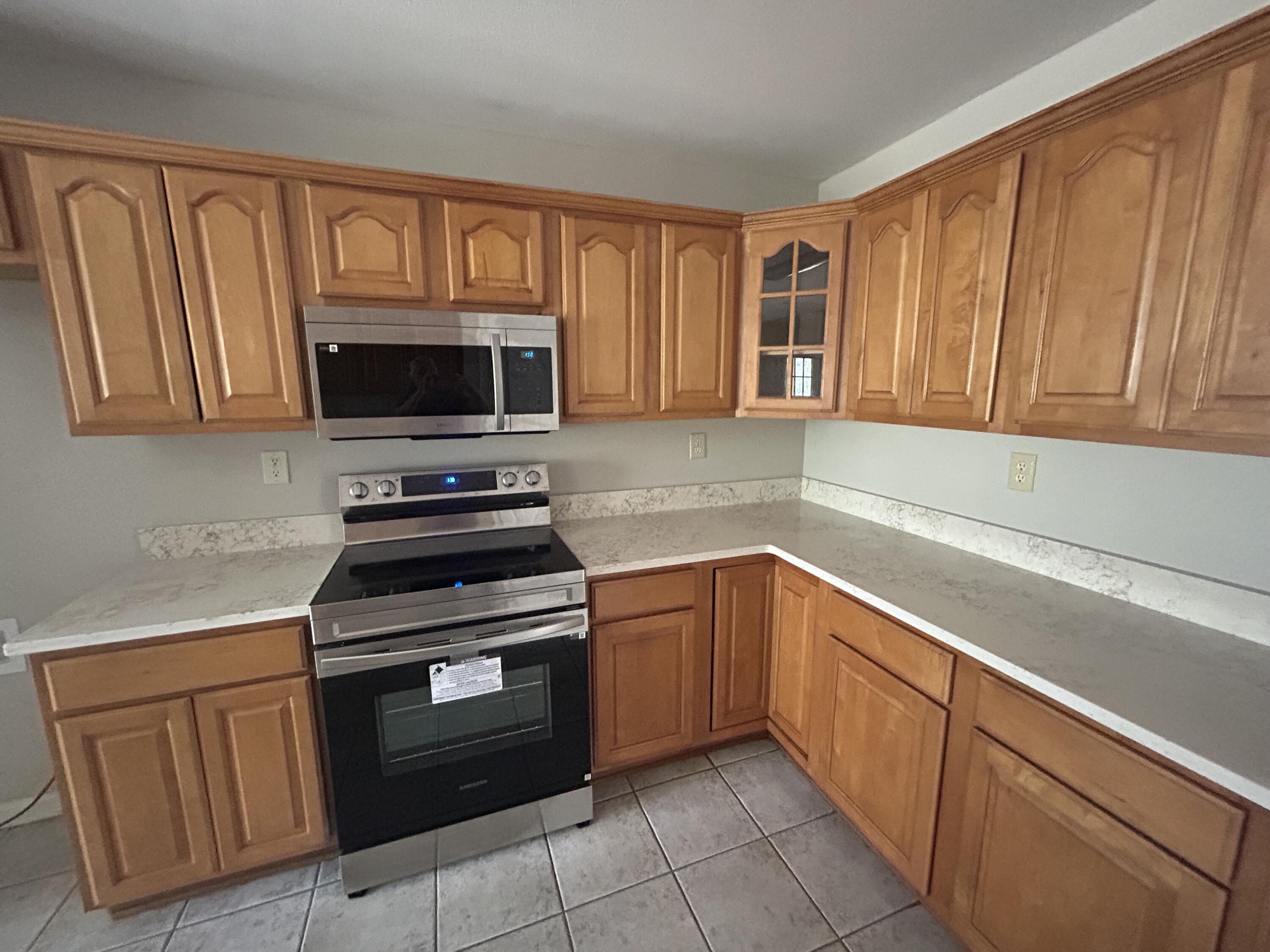 MILL CREEK ESTATES - Residential