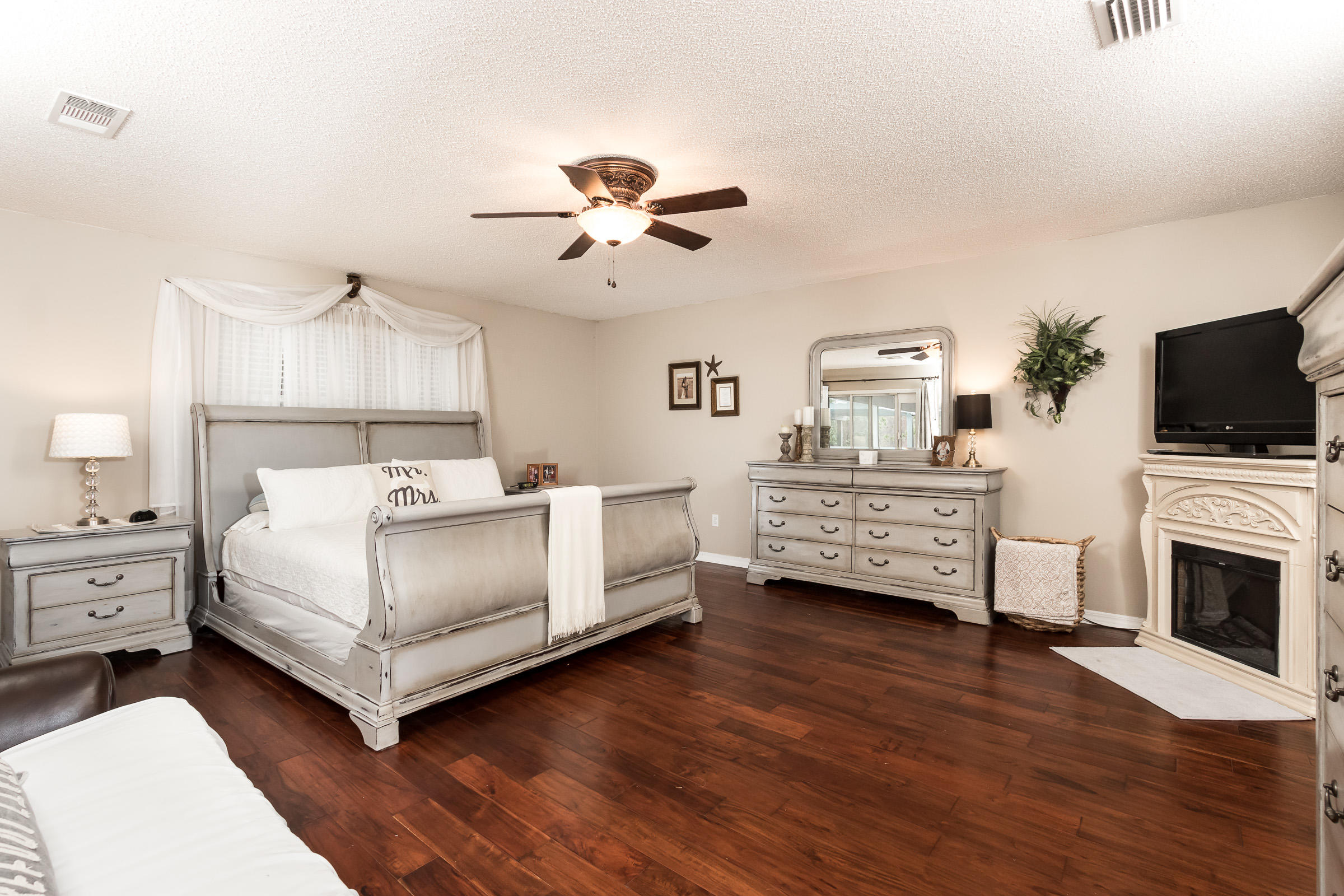 WESTVIEW ESTATES PH 2 - Residential