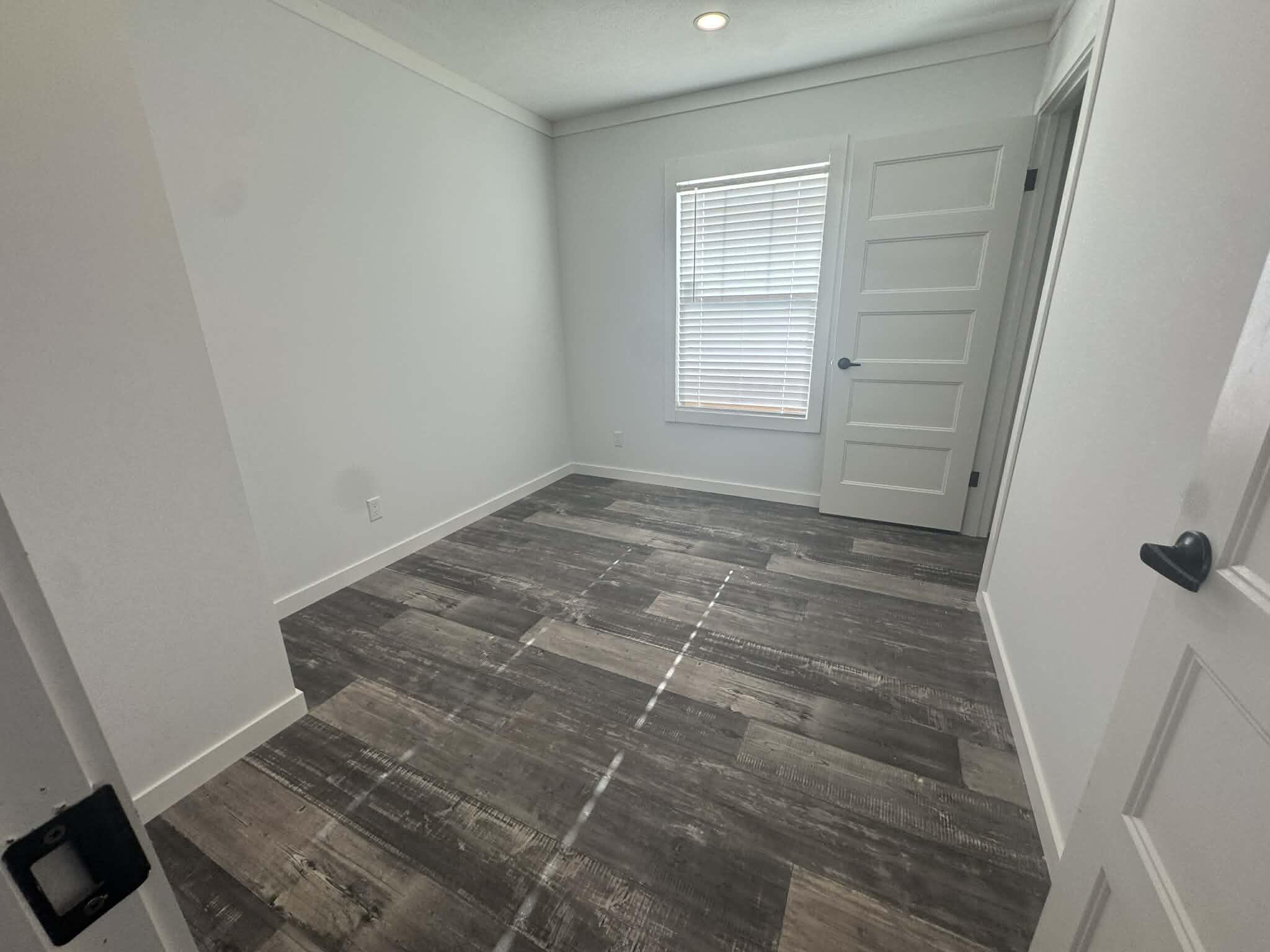 OAKWOOD HILLS - Residential Lease