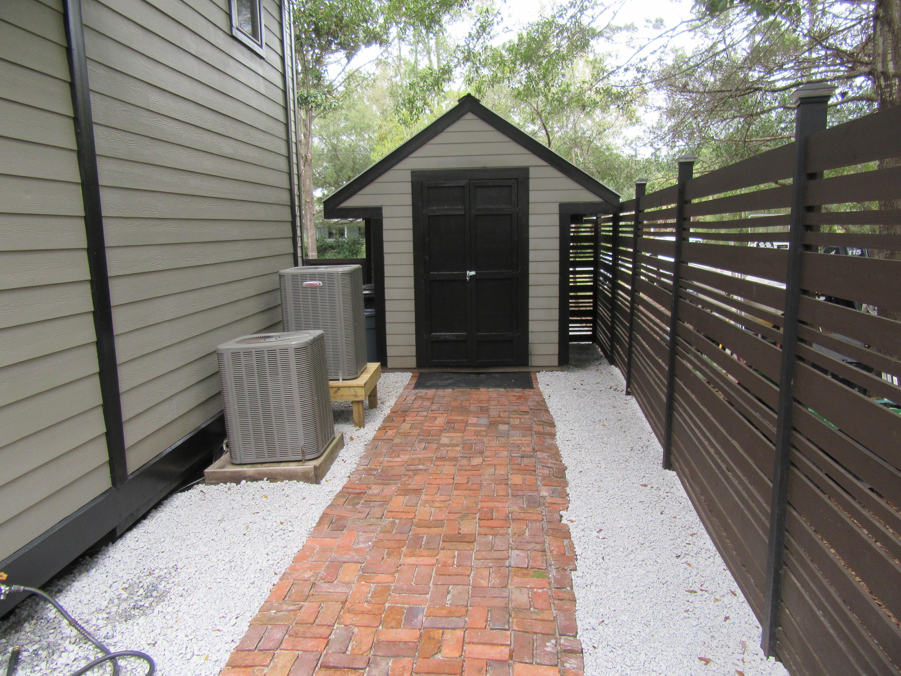 DAUGHETTES AMENDED - Residential