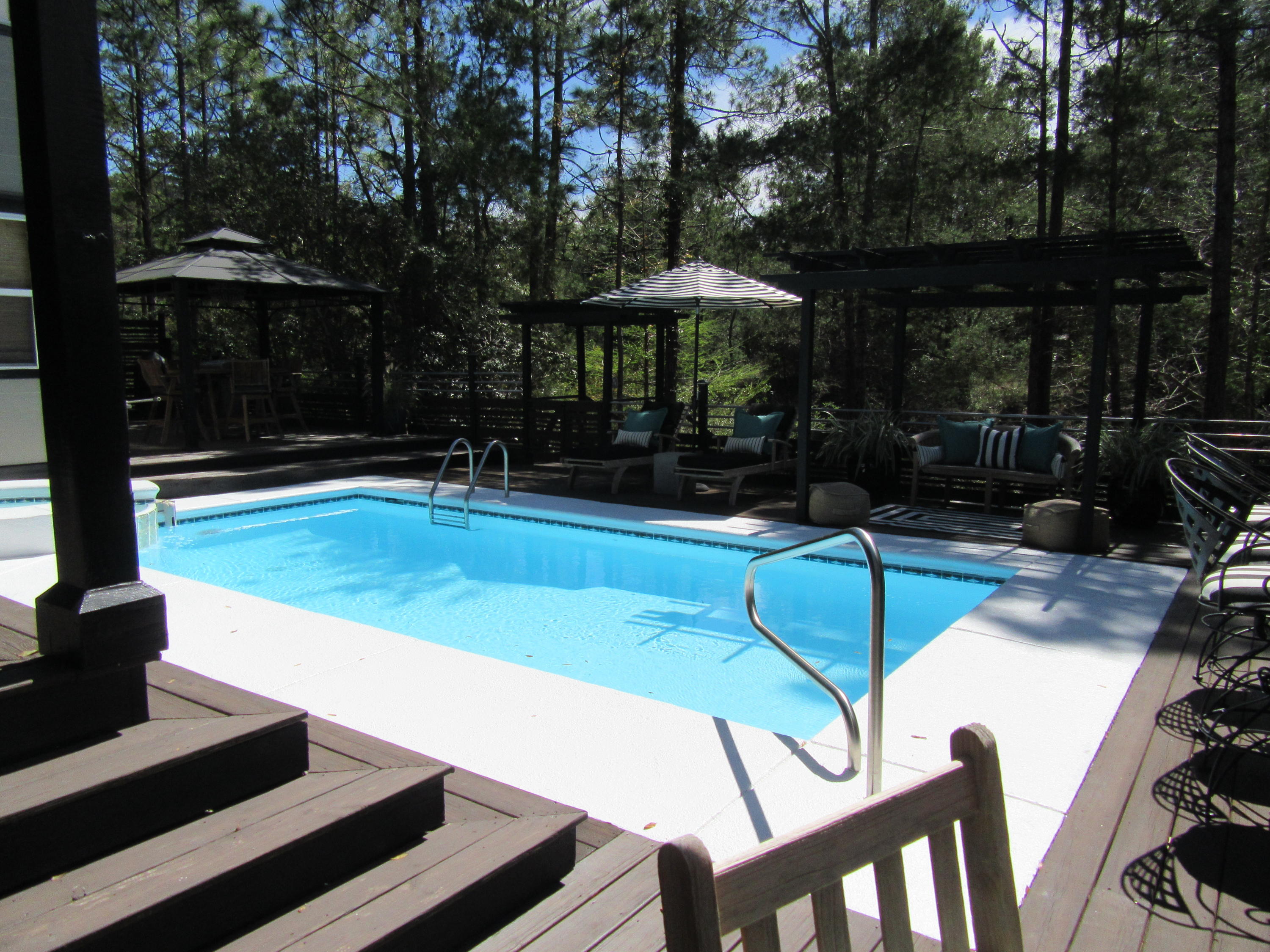 DAUGHETTES AMENDED - Residential