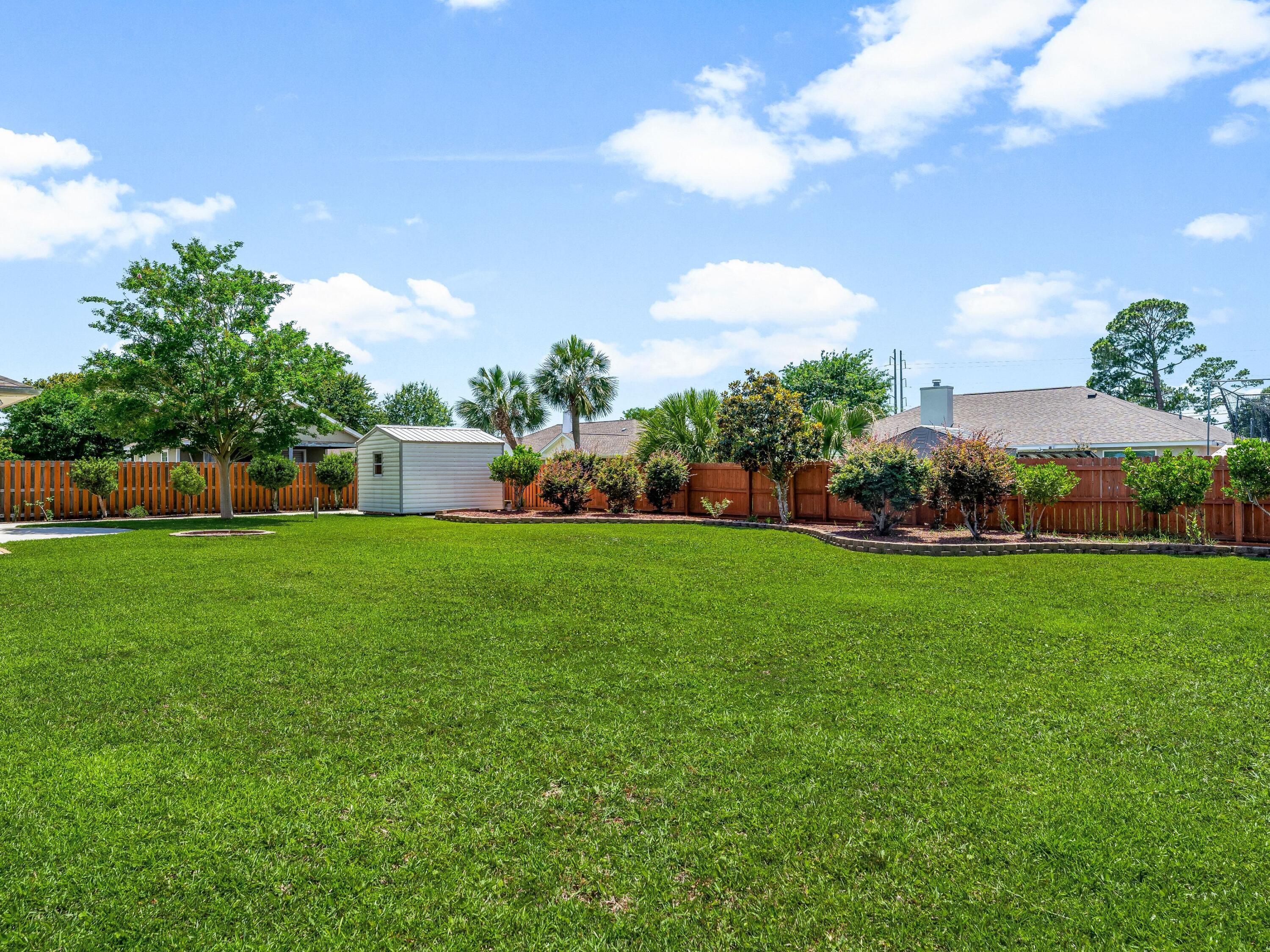 LYNN HAVEN - Residential