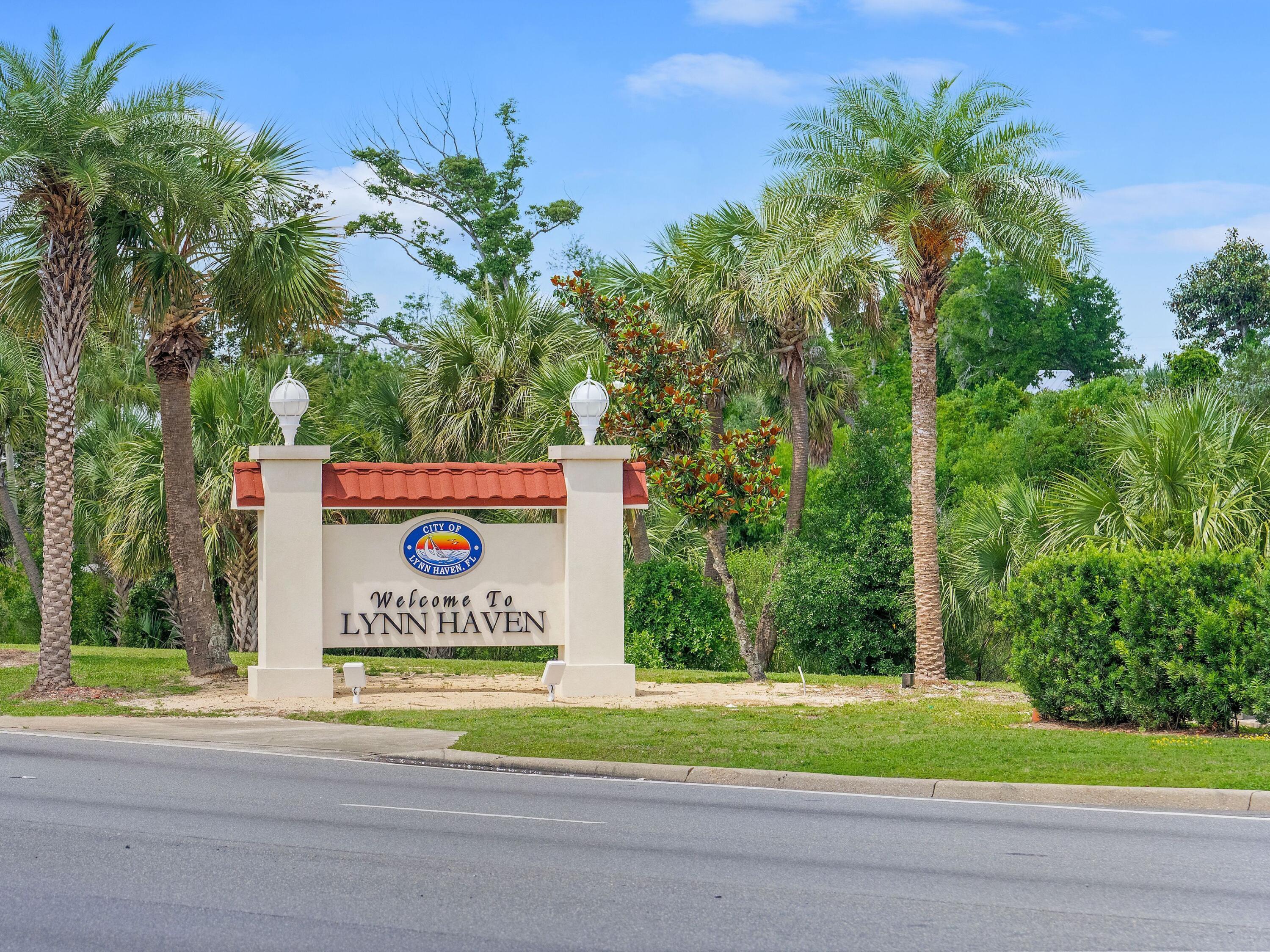 LYNN HAVEN - Residential