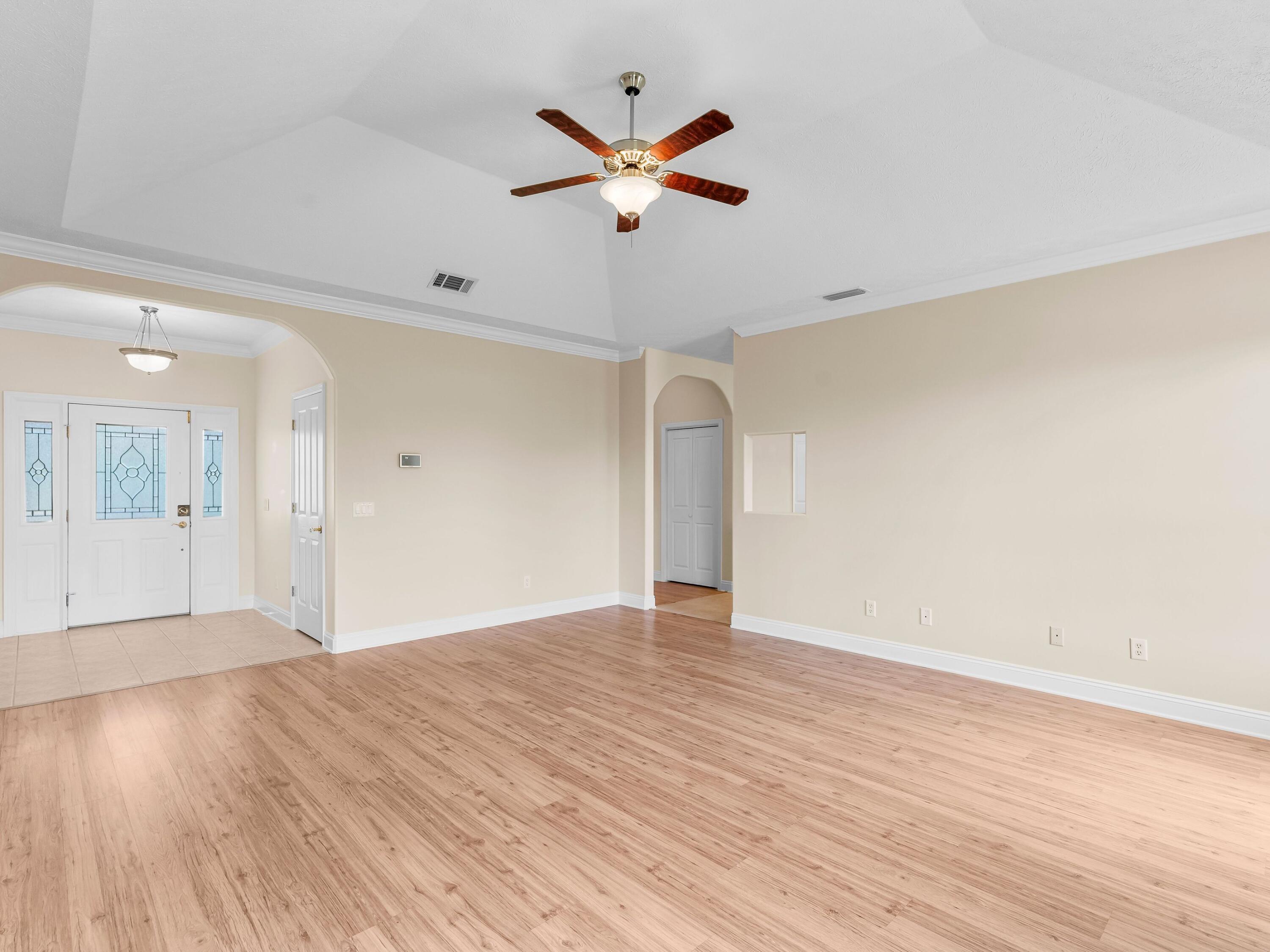 LYNN HAVEN - Residential