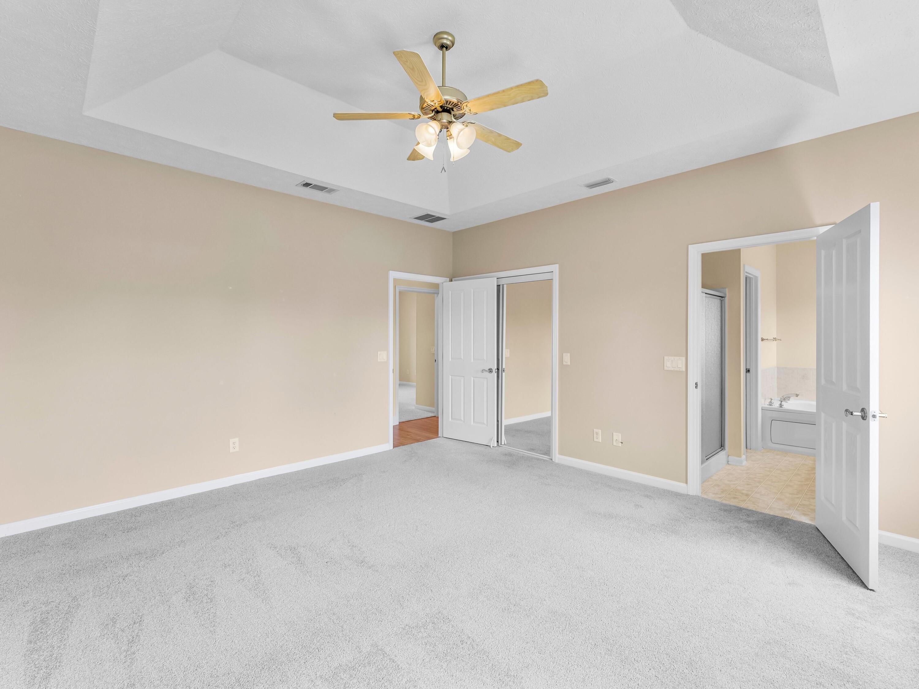 LYNN HAVEN - Residential