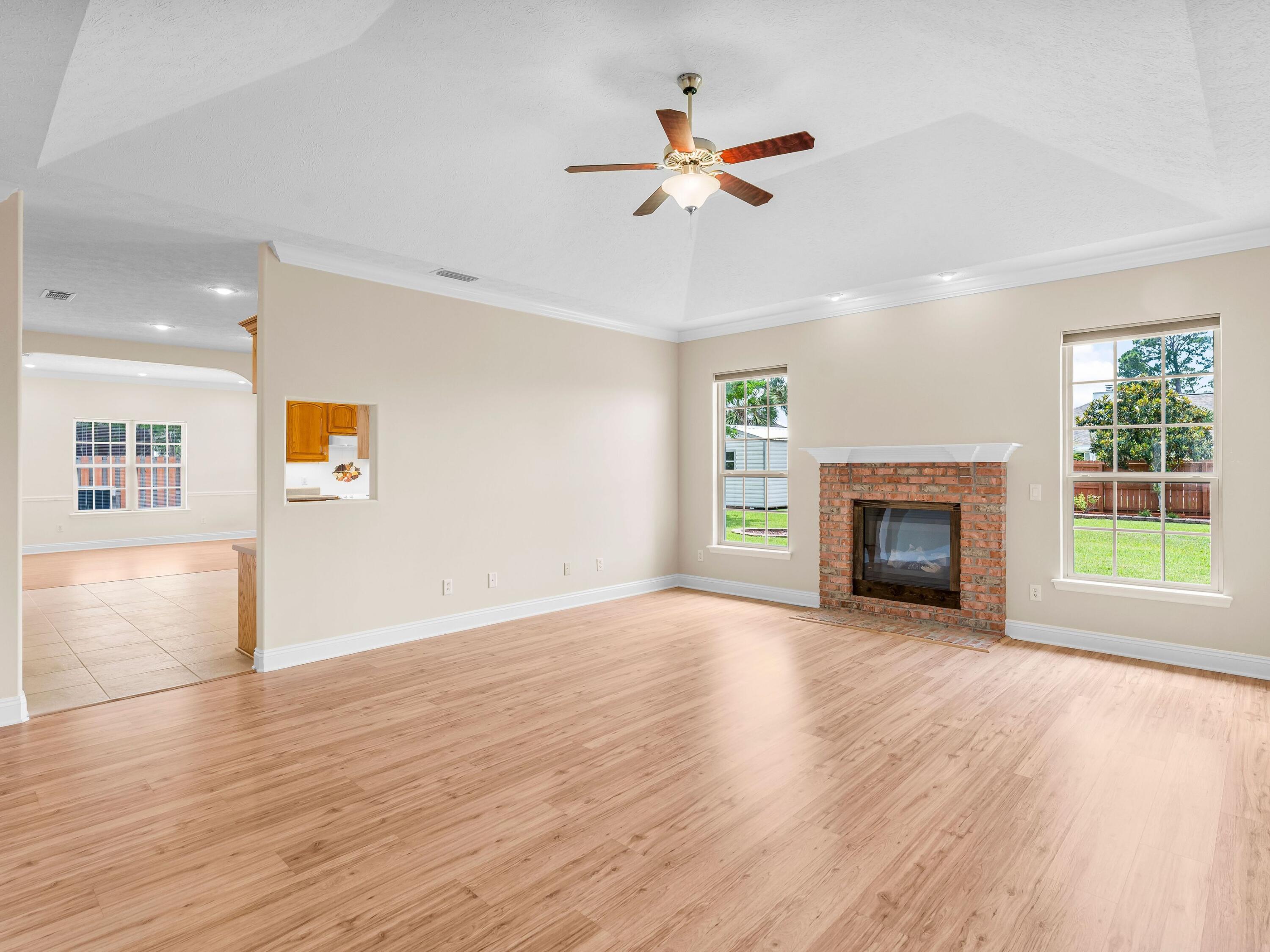 LYNN HAVEN - Residential