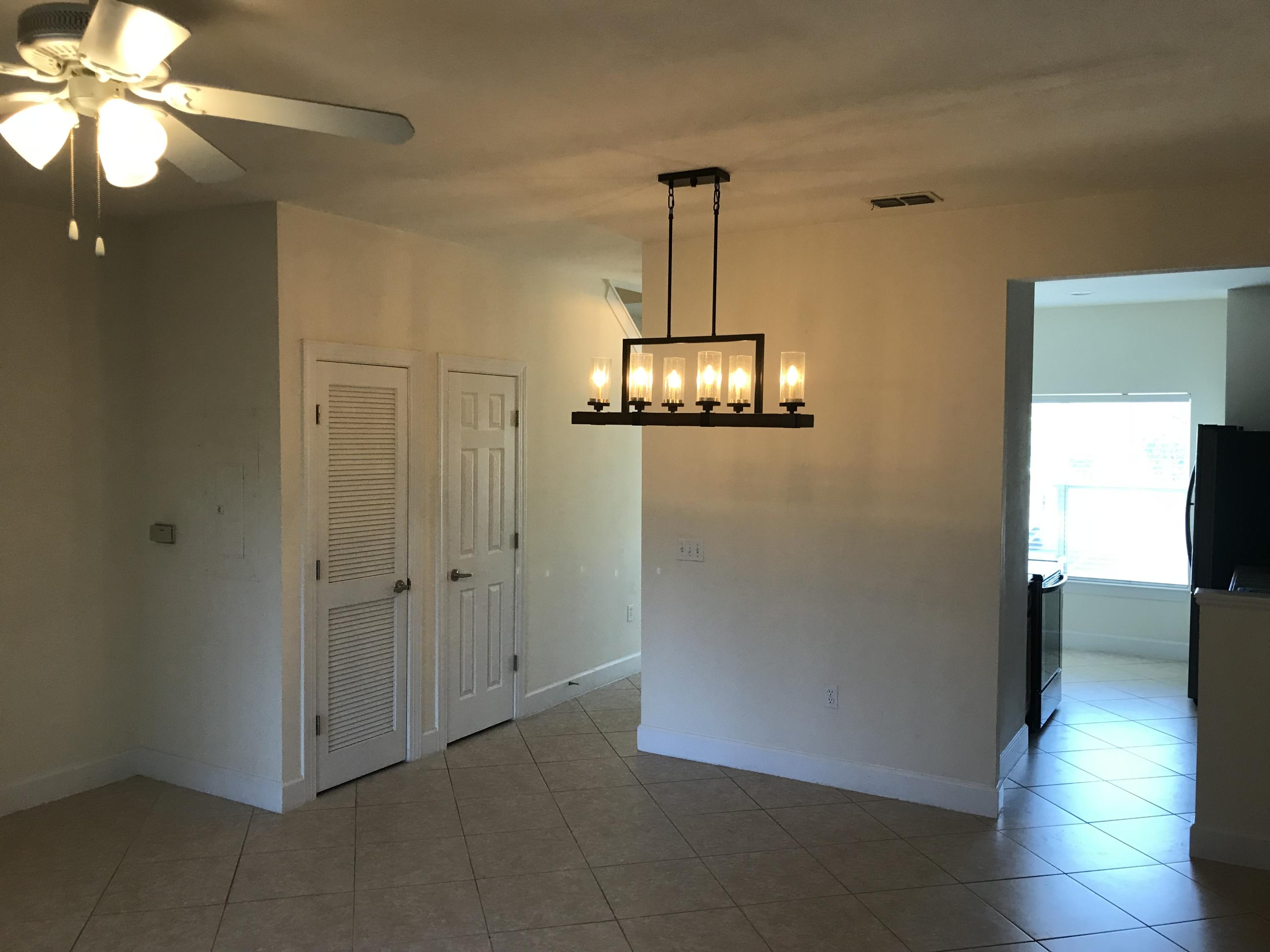 PALMS OF FREEPORT - Residential Lease