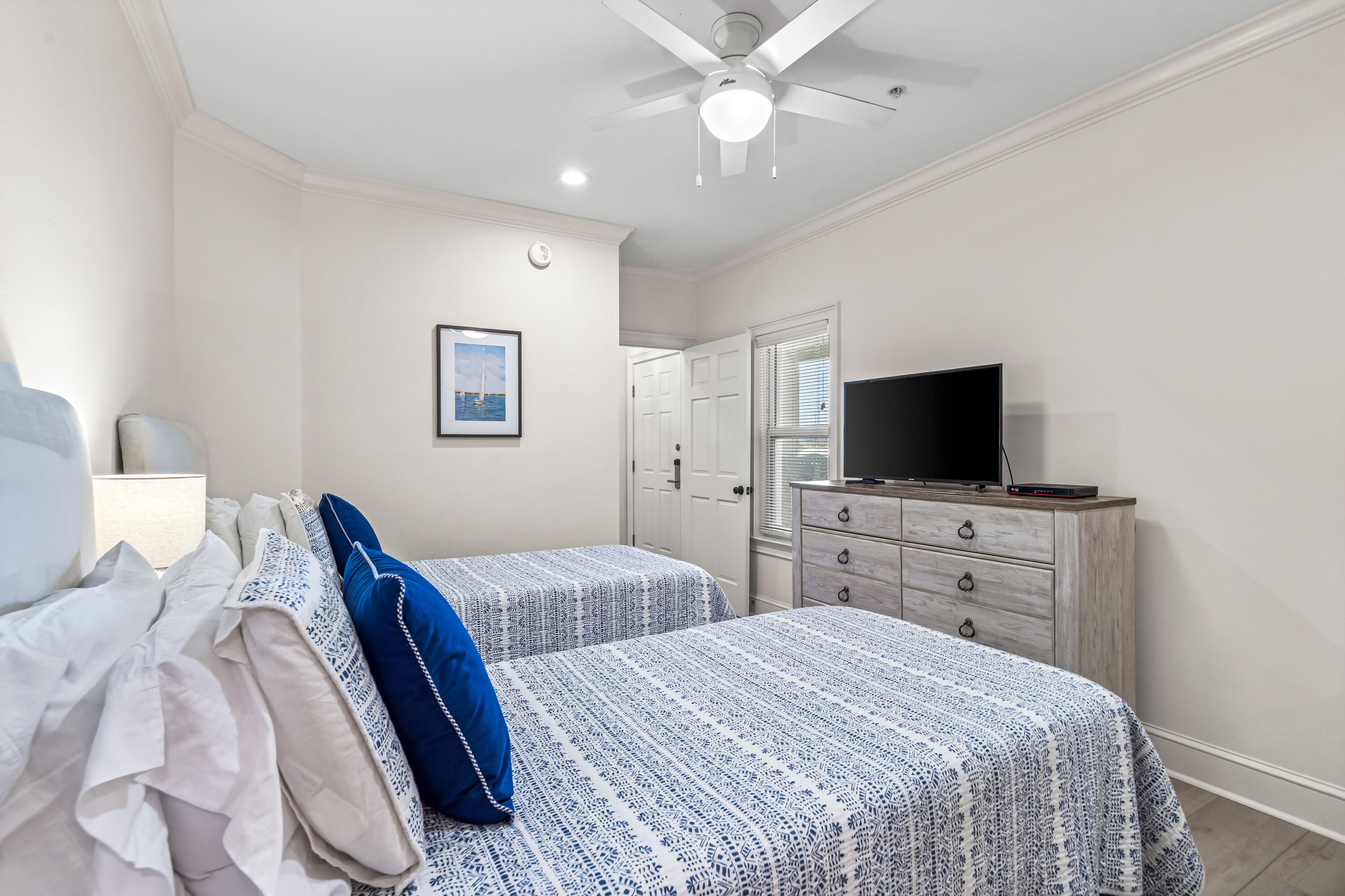 CRYSTAL DUNES CONDO - Residential