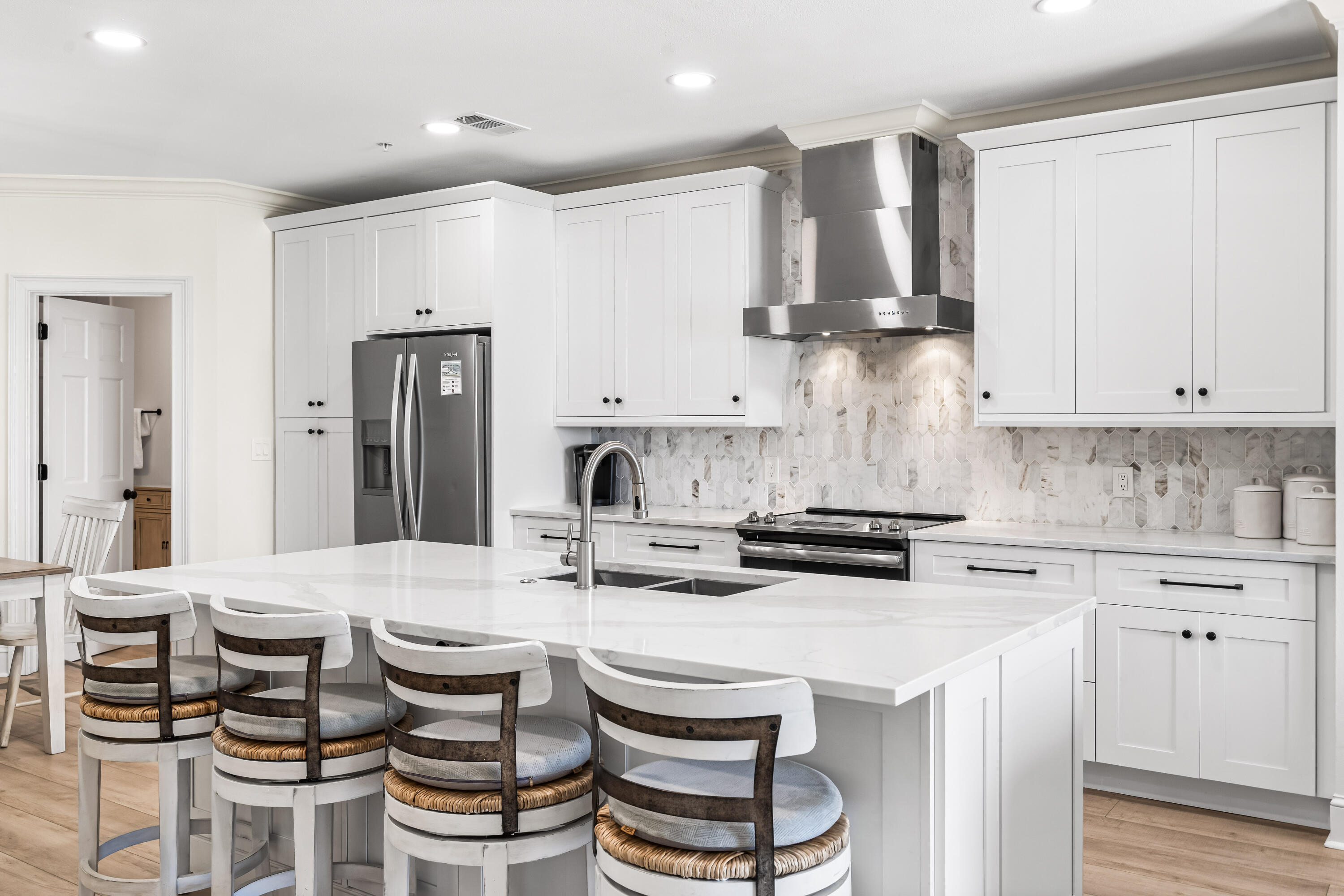 CRYSTAL DUNES CONDO - Residential