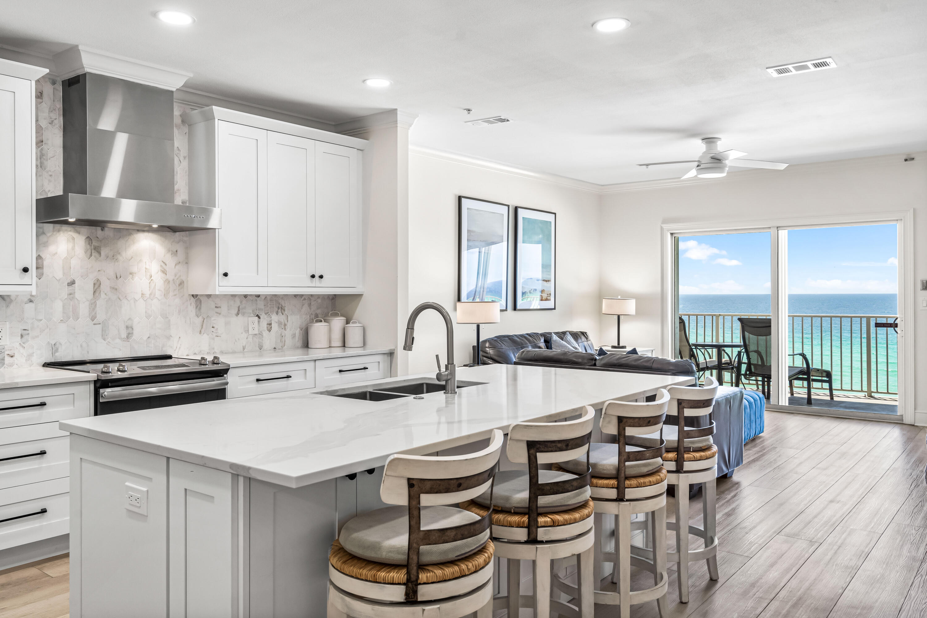 CRYSTAL DUNES CONDO - Residential