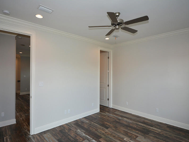 Villa Lago - Residential