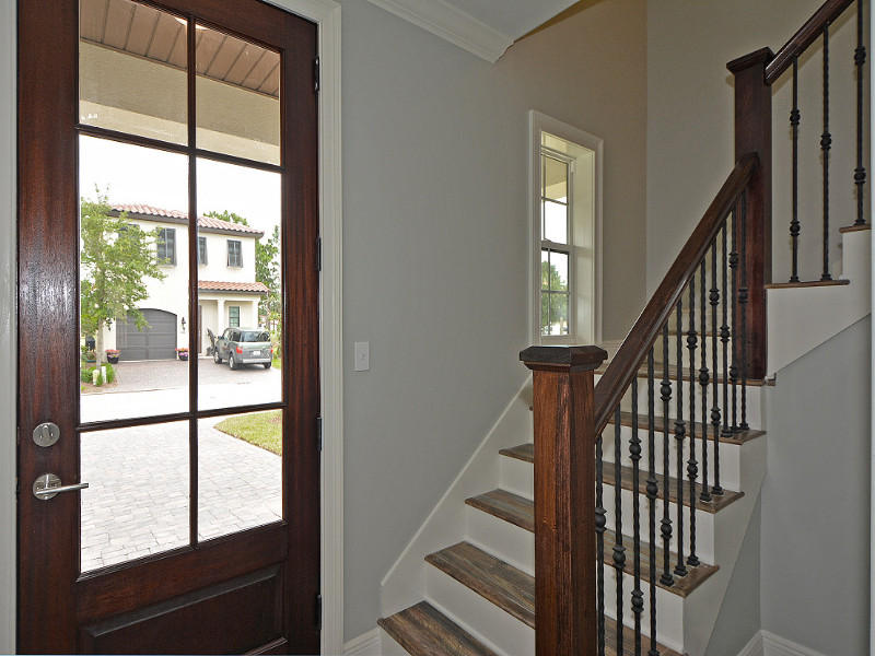 Villa Lago - Residential