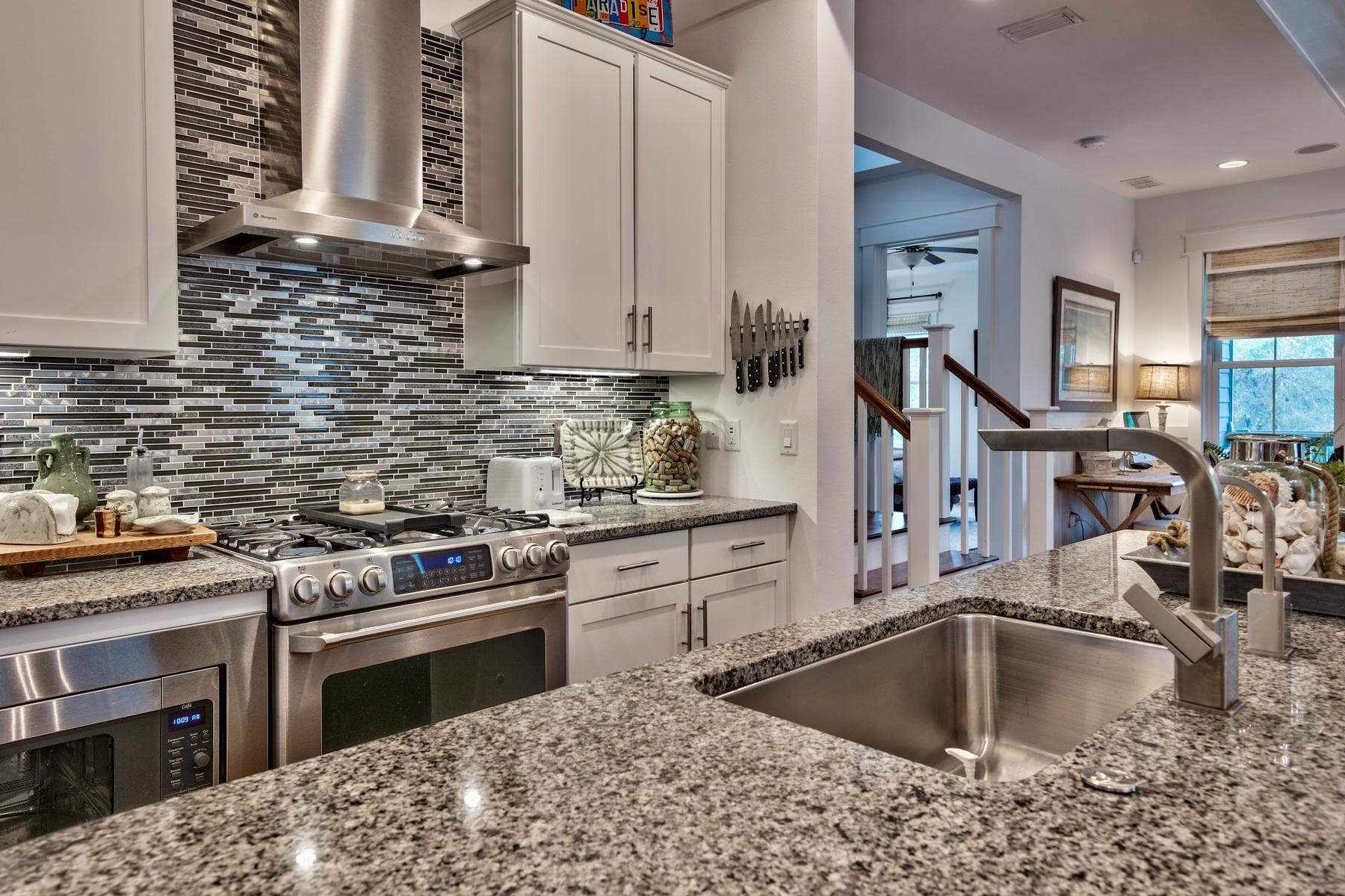 NATUREWALK AT SEAGROVE - Residential