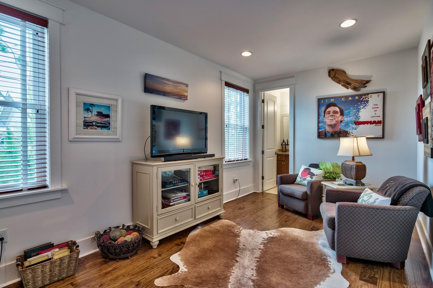 NATUREWALK AT SEAGROVE - Residential