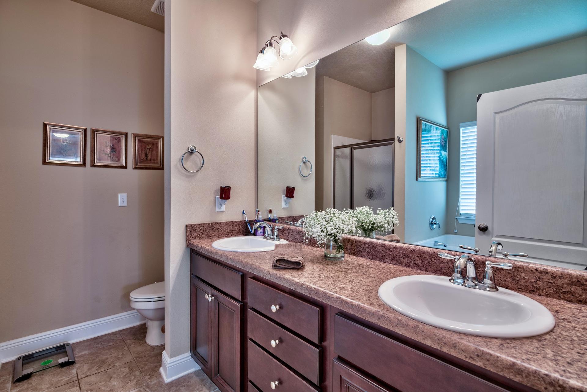 DRIFTWOOD ESTATES - Residential