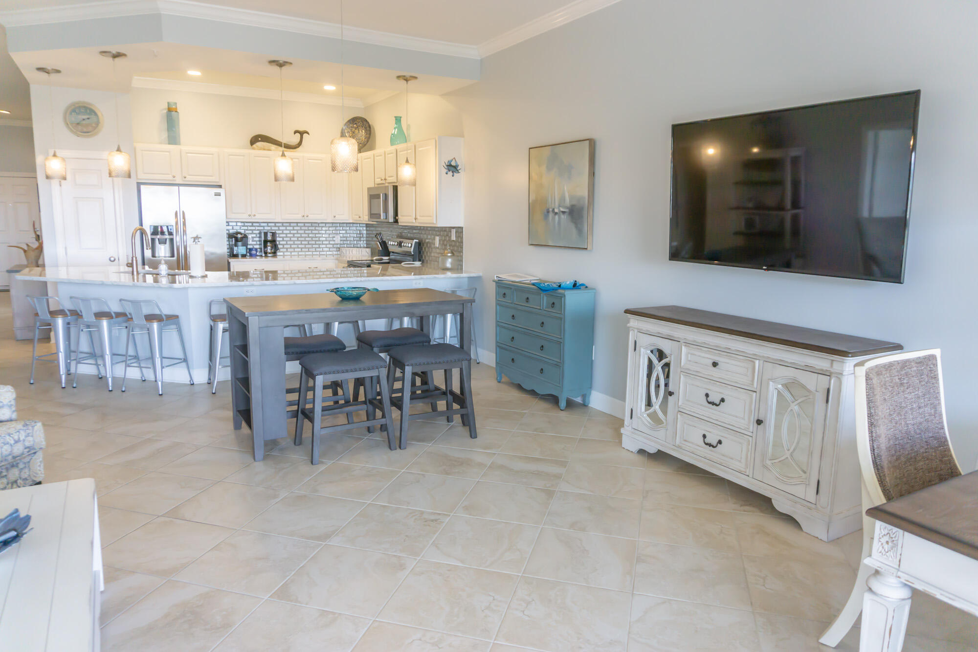 PAVILION PALMS - Residential