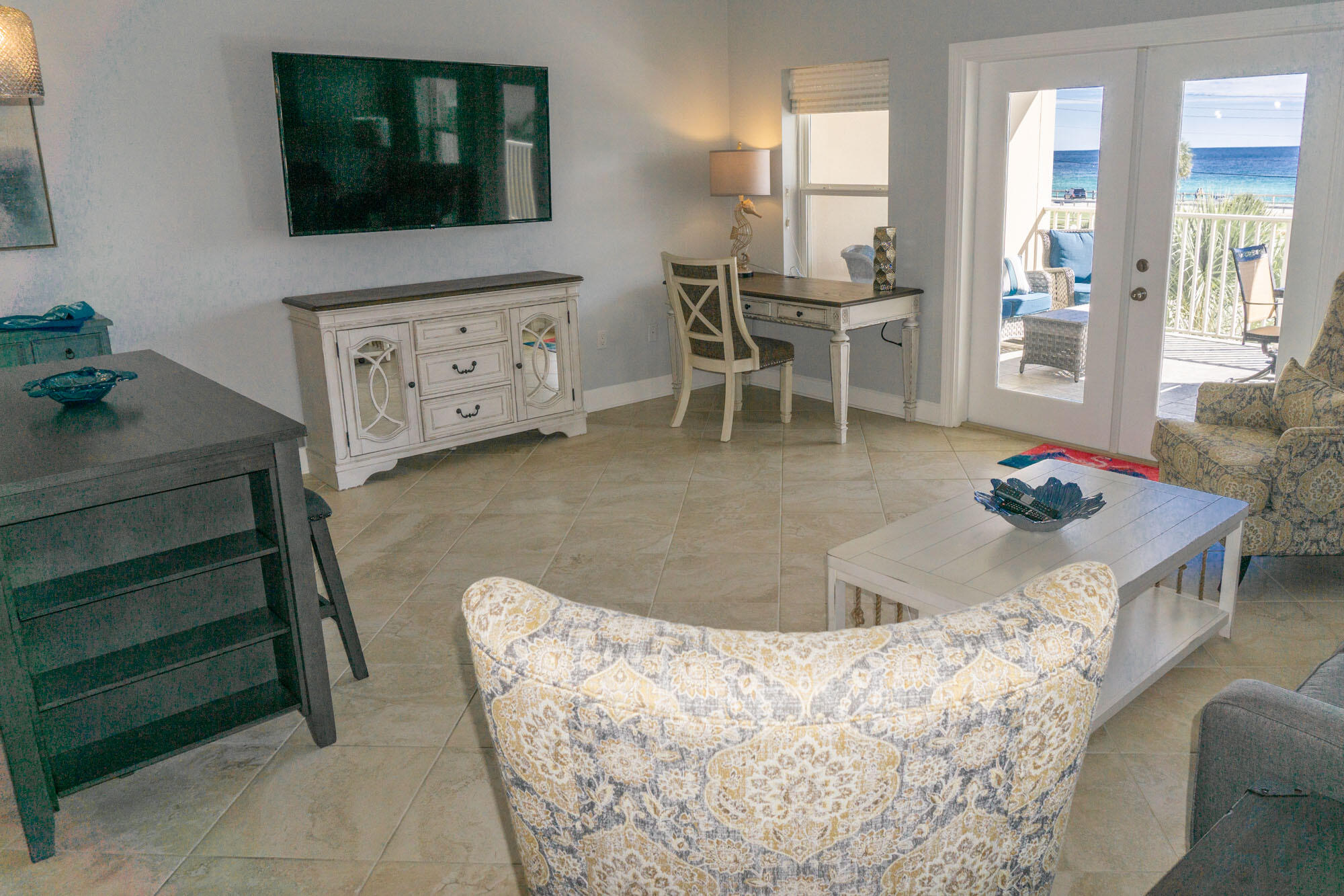 PAVILION PALMS - Residential