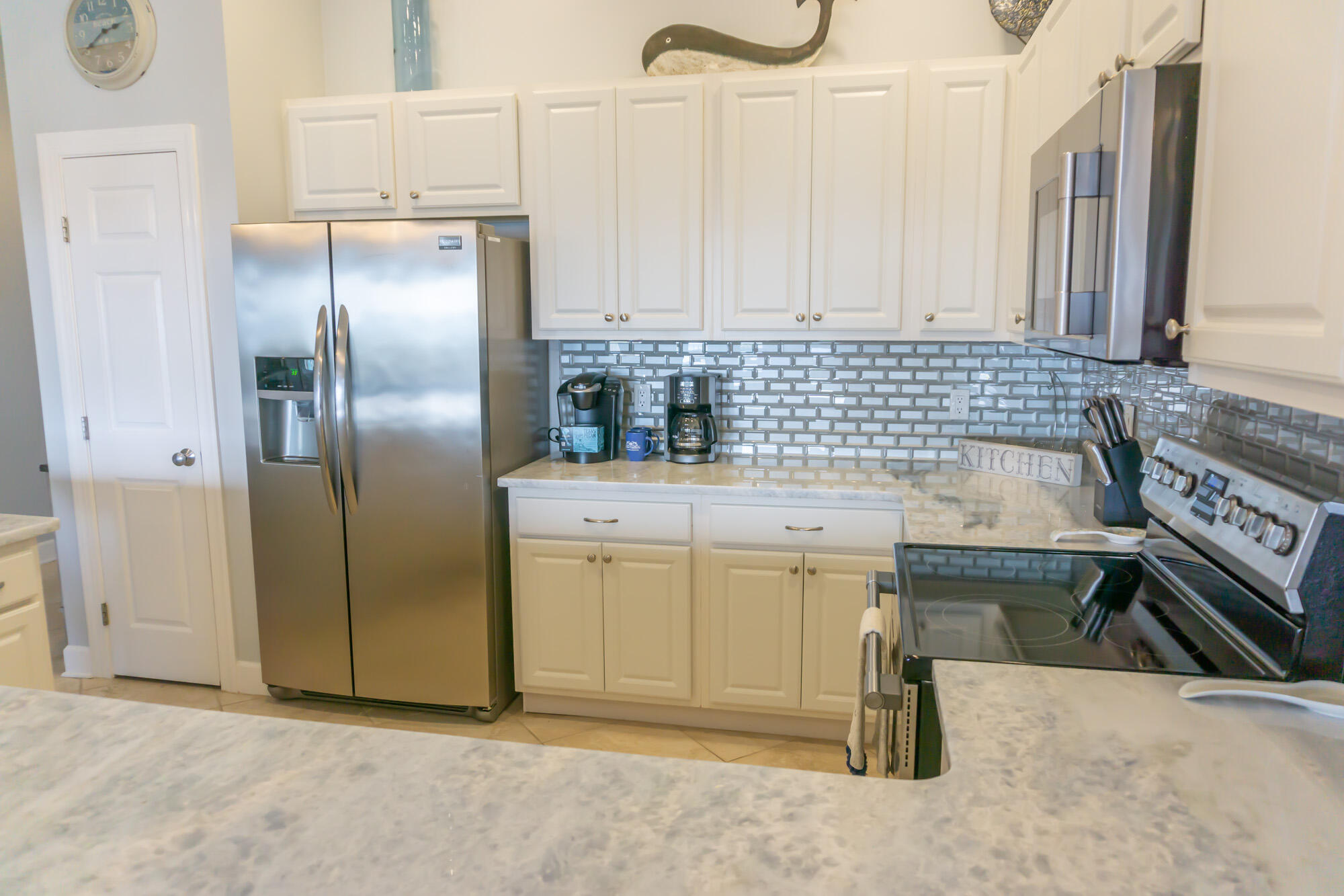 PAVILION PALMS - Residential