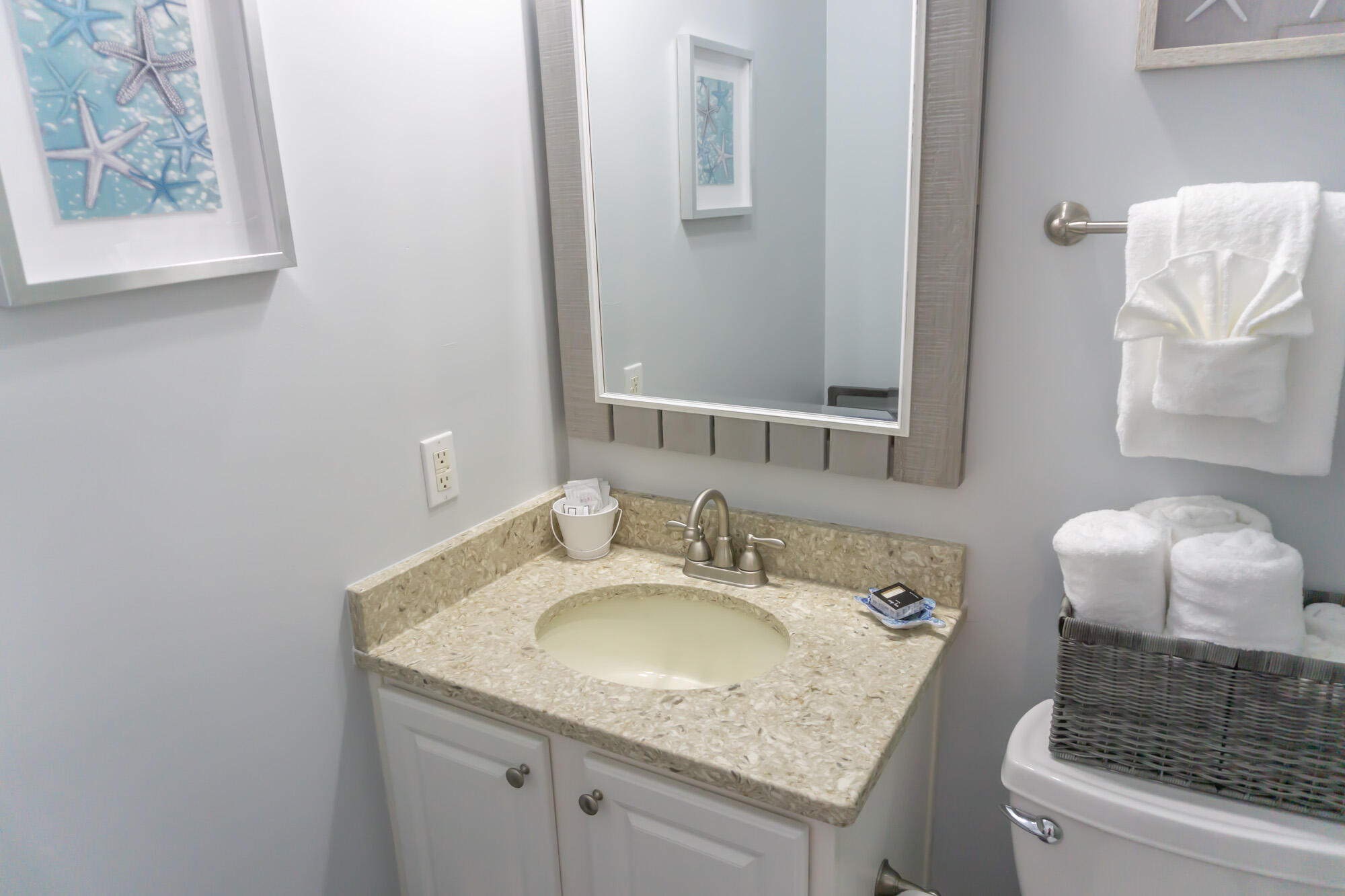 PAVILION PALMS - Residential